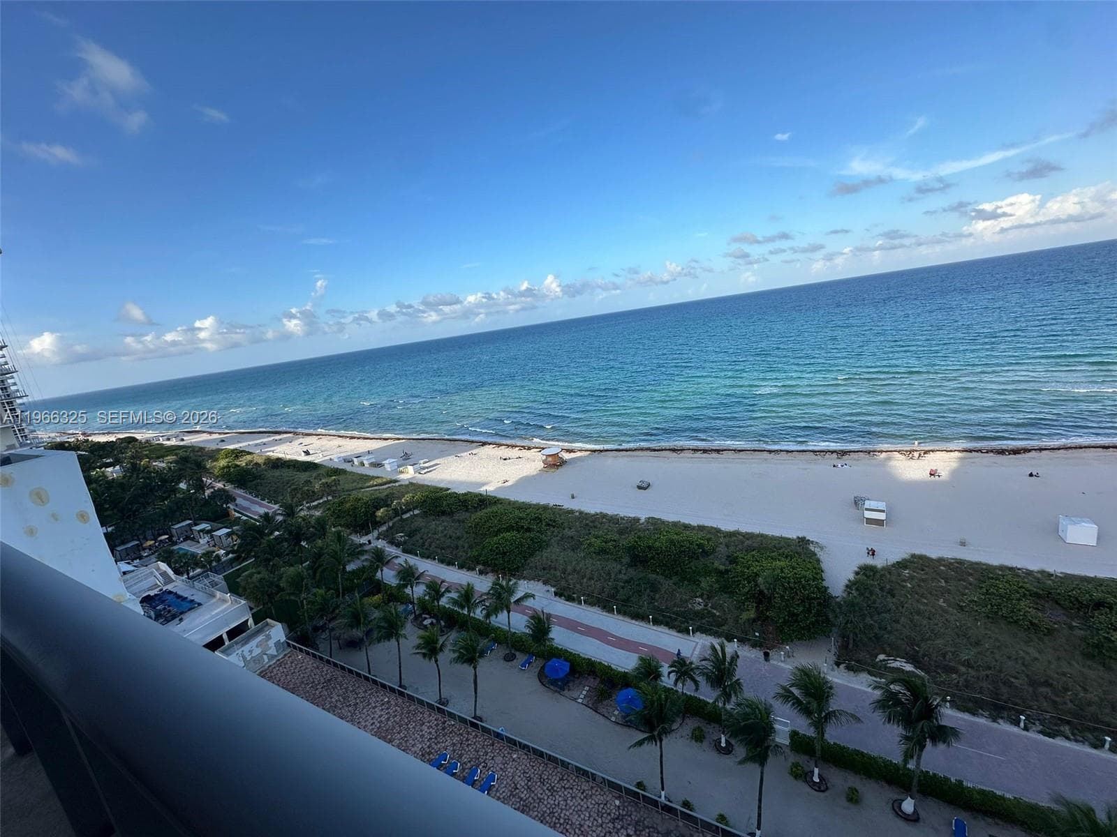 A11966325 — Miami Beach — 4