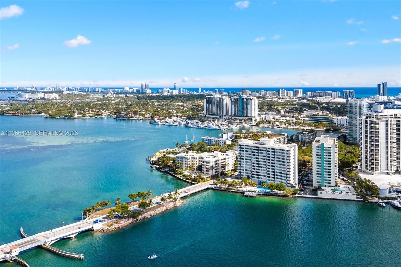A11966429 — Miami Beach — 23
