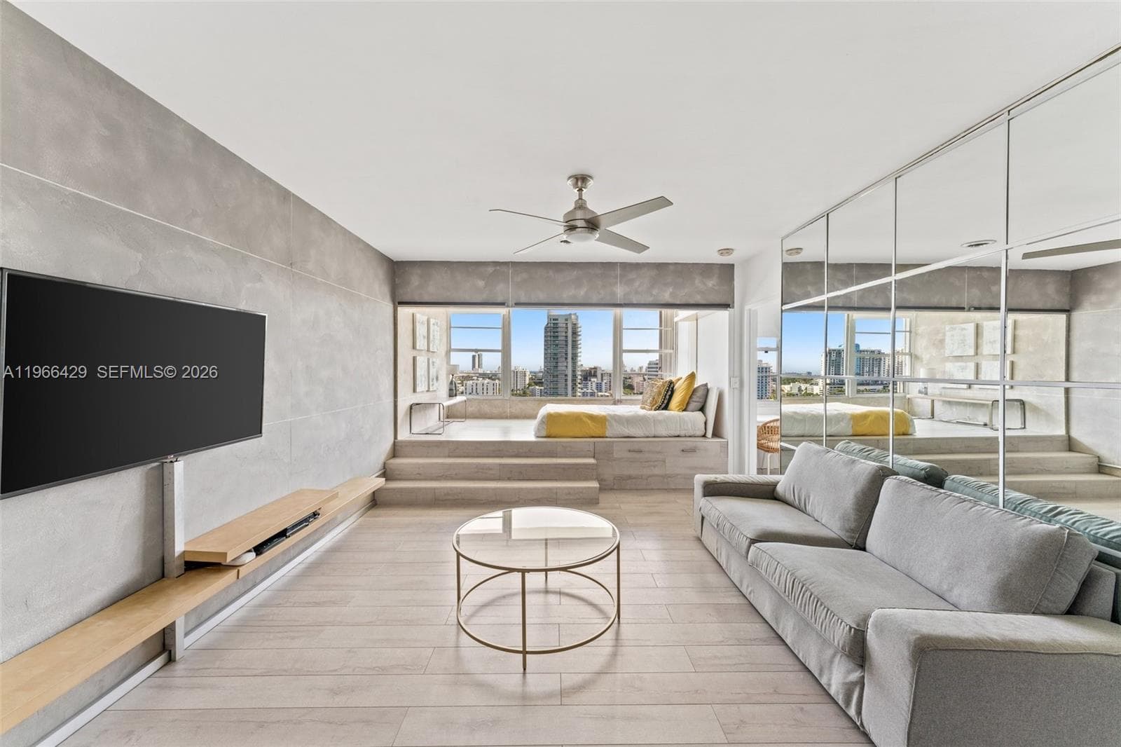 A11966429 — Miami Beach — 2