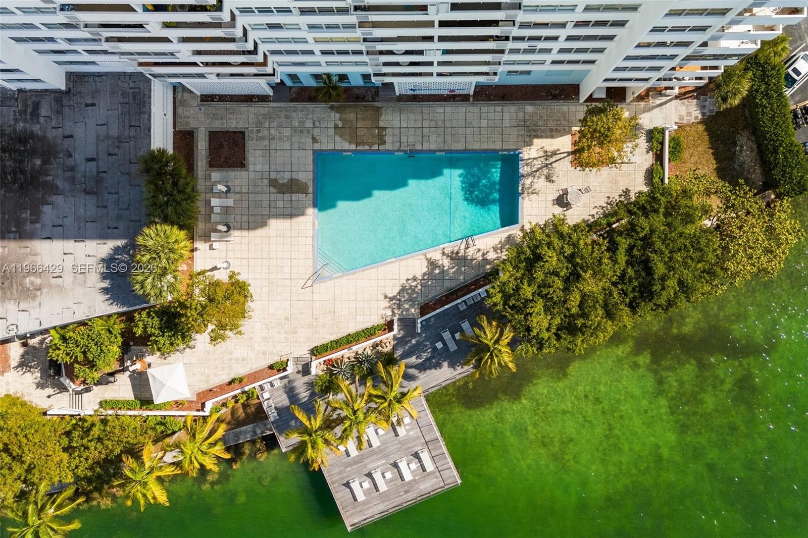 A11966429 — Miami Beach — 28