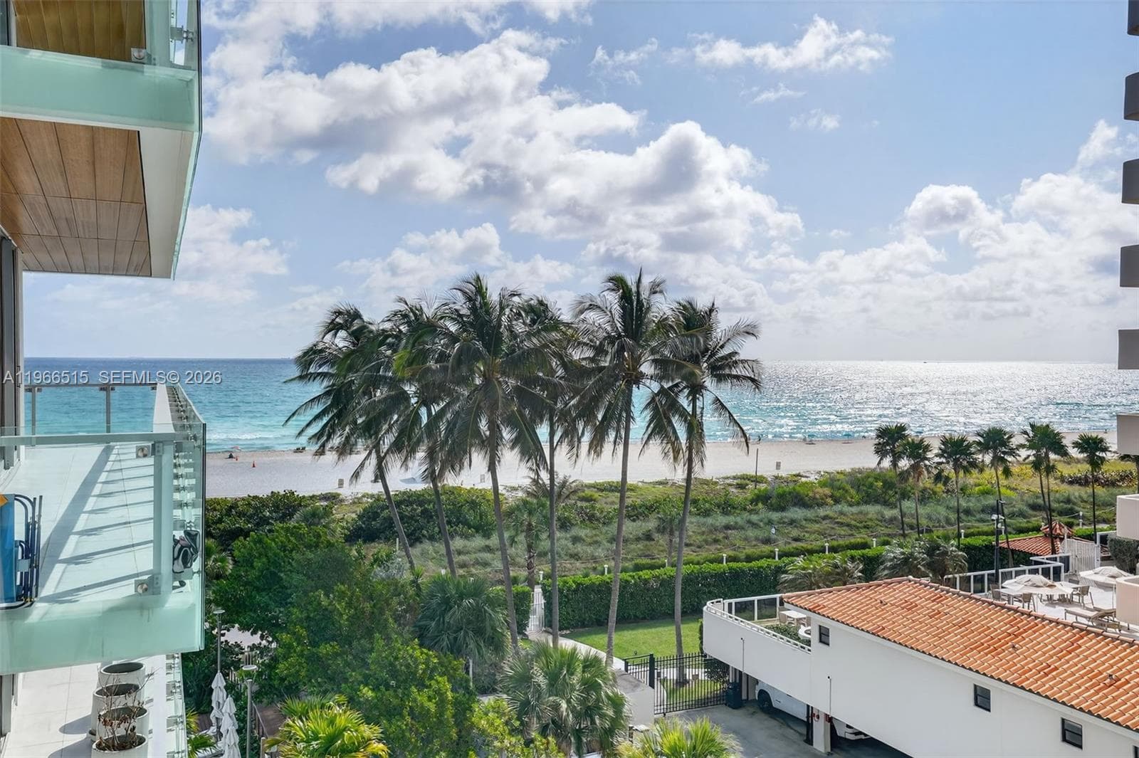 A11966515 — Miami Beach — 13