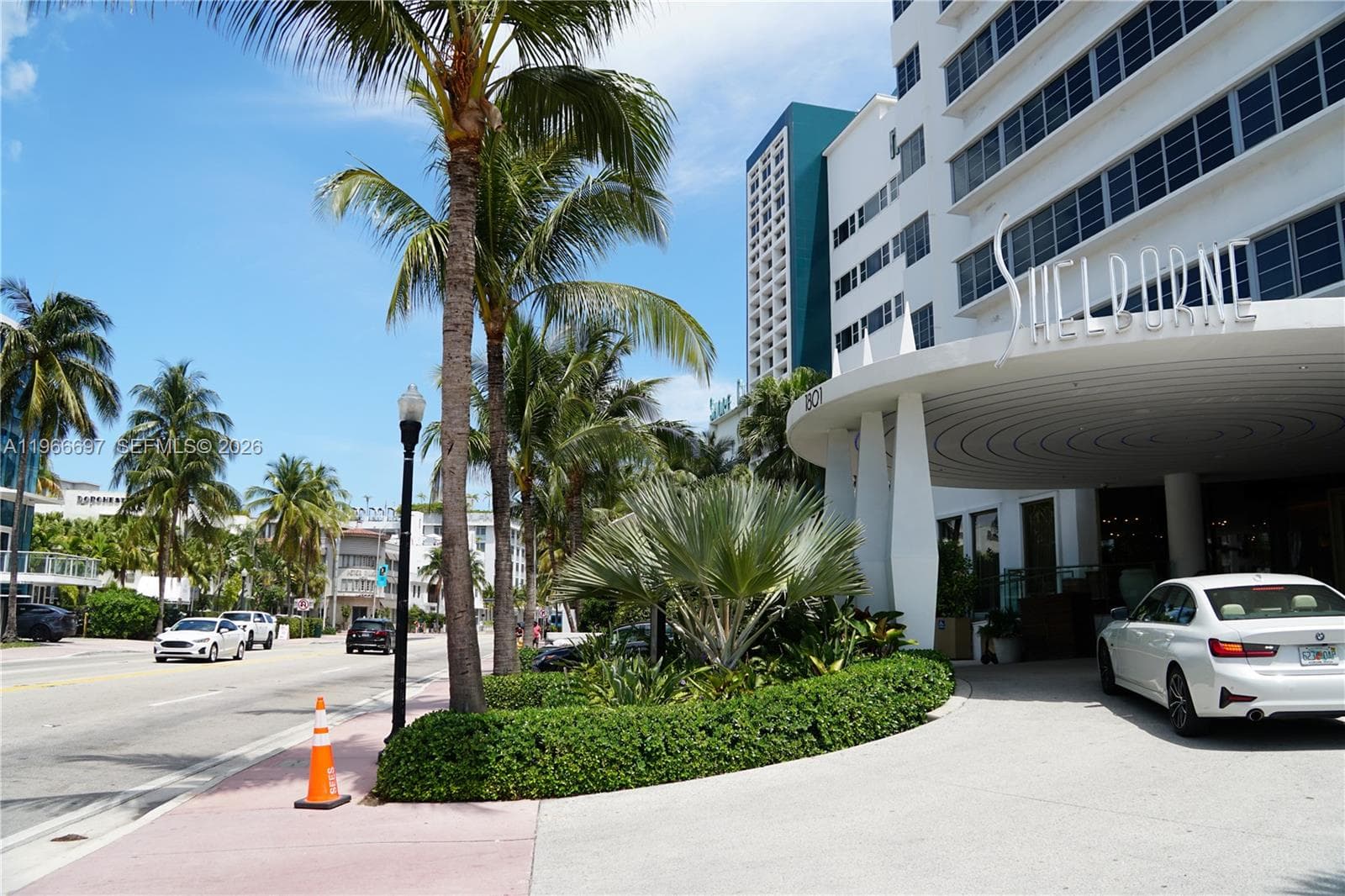 A11966697 — Miami Beach — 52