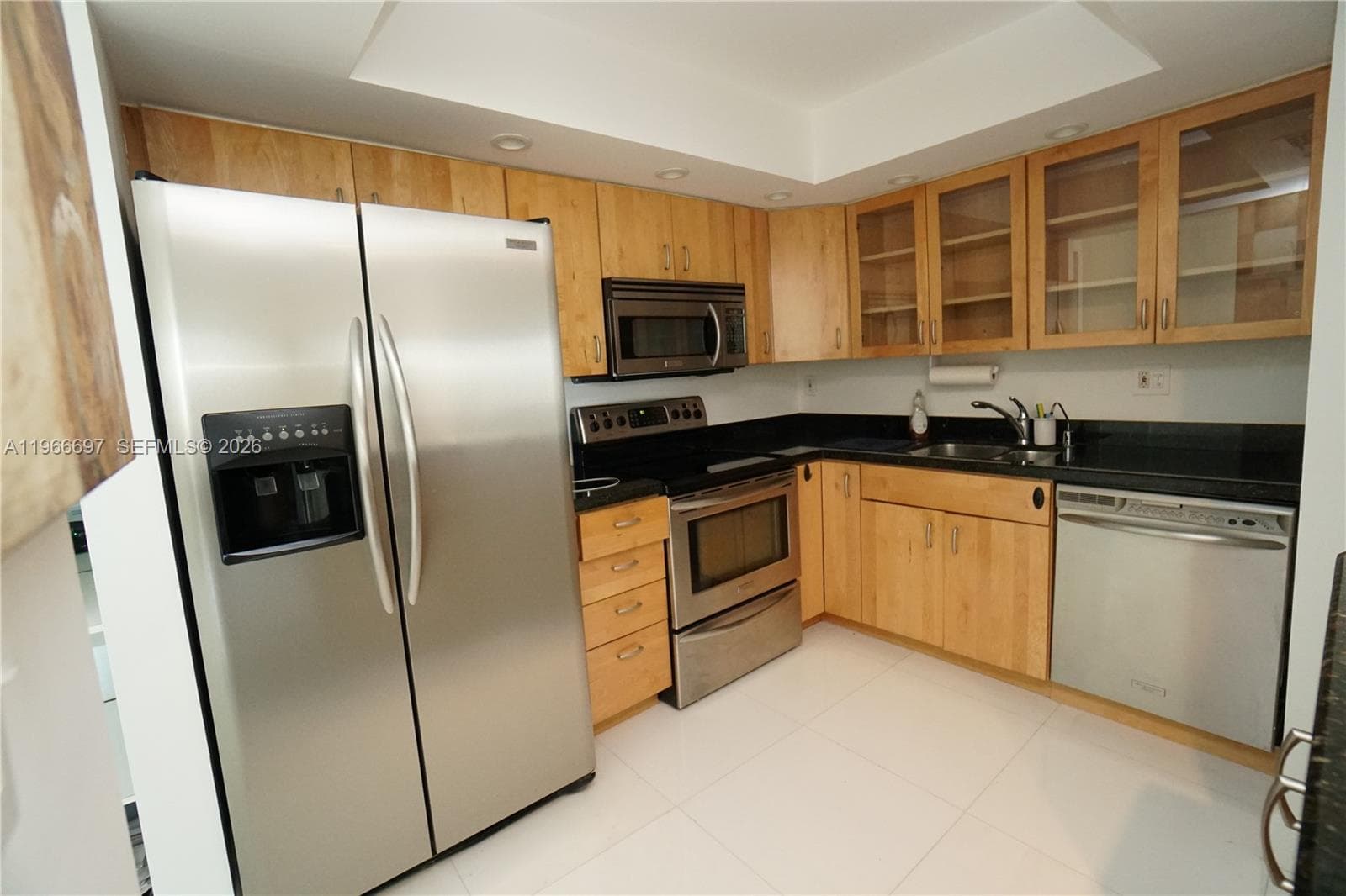 A11966697 — Miami Beach — 22