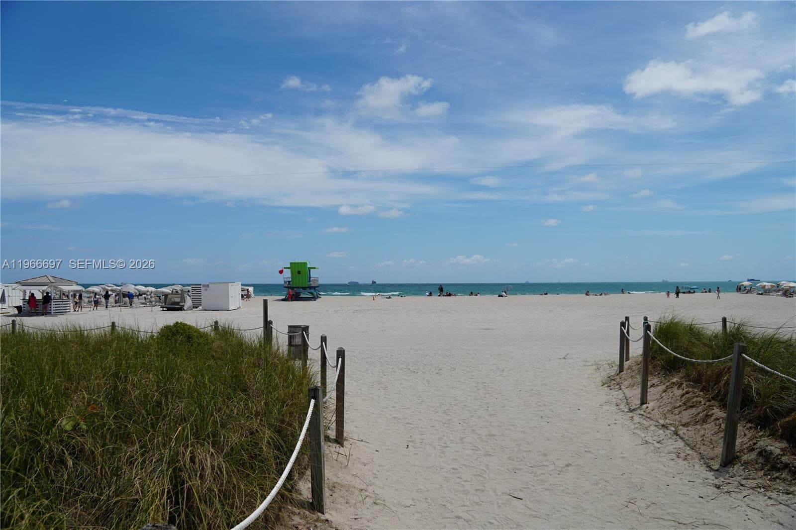A11966697 — Miami Beach — 32