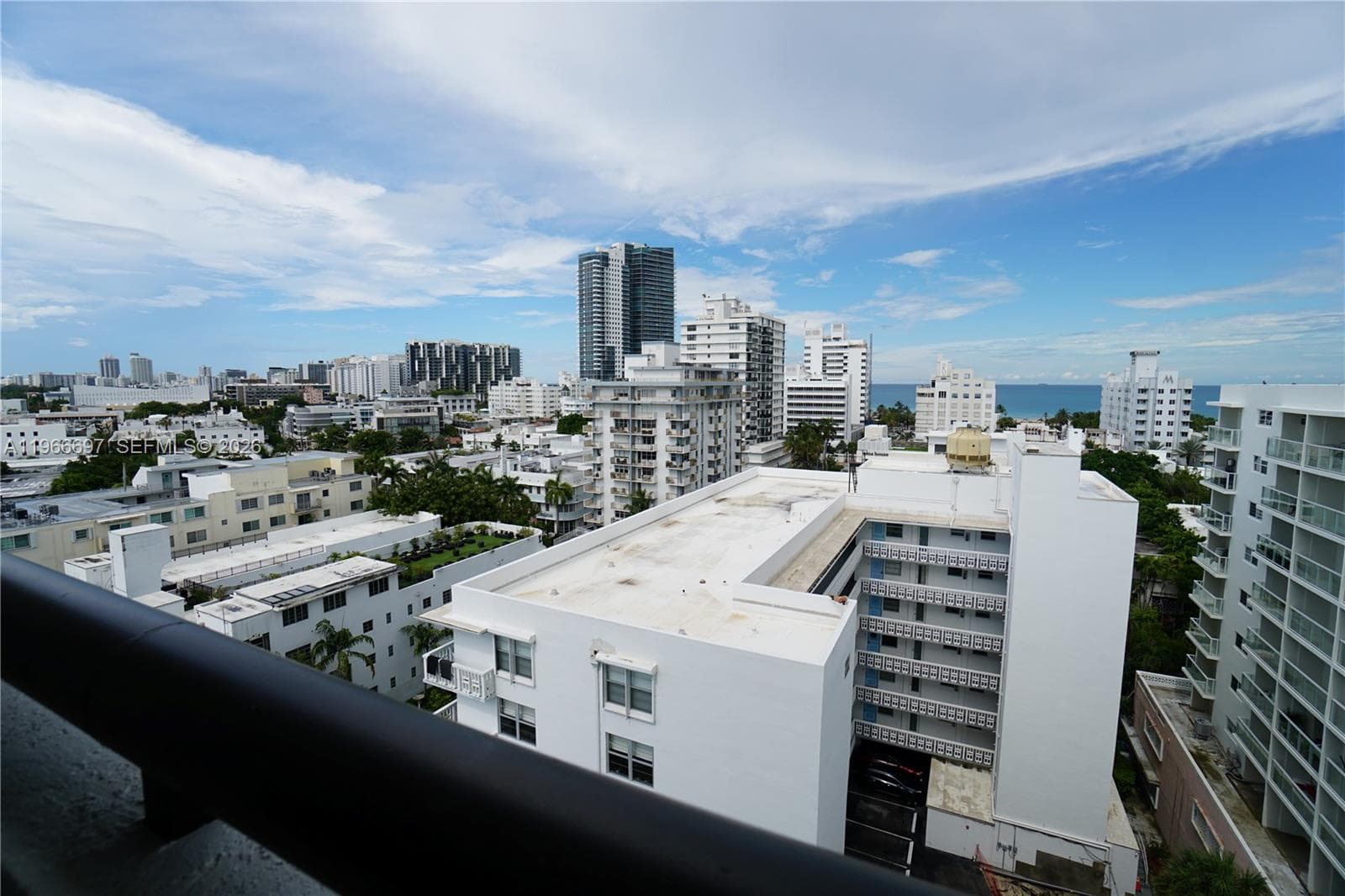 A11966697 — Miami Beach — 24