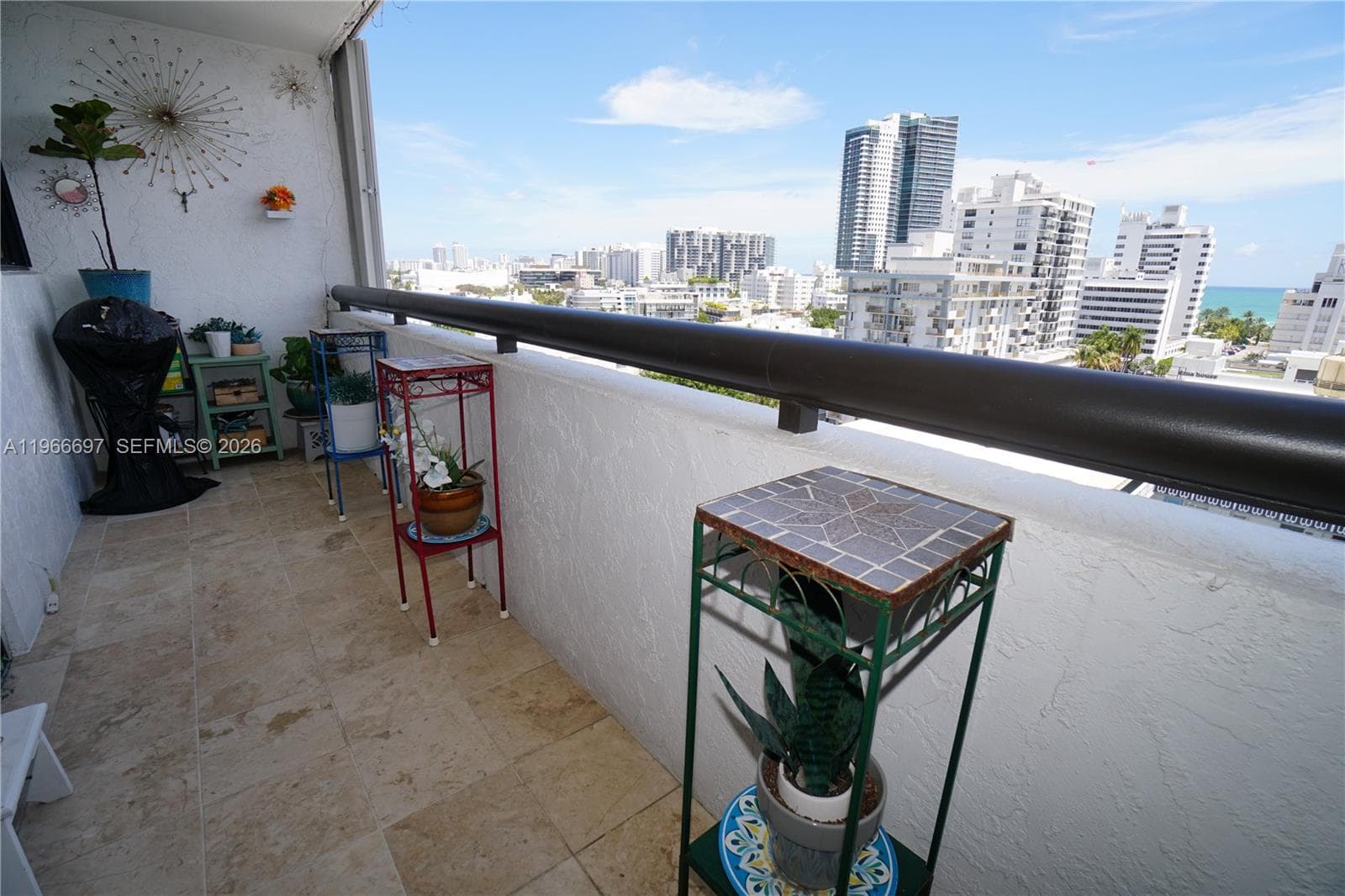 A11966697 — Miami Beach — 34