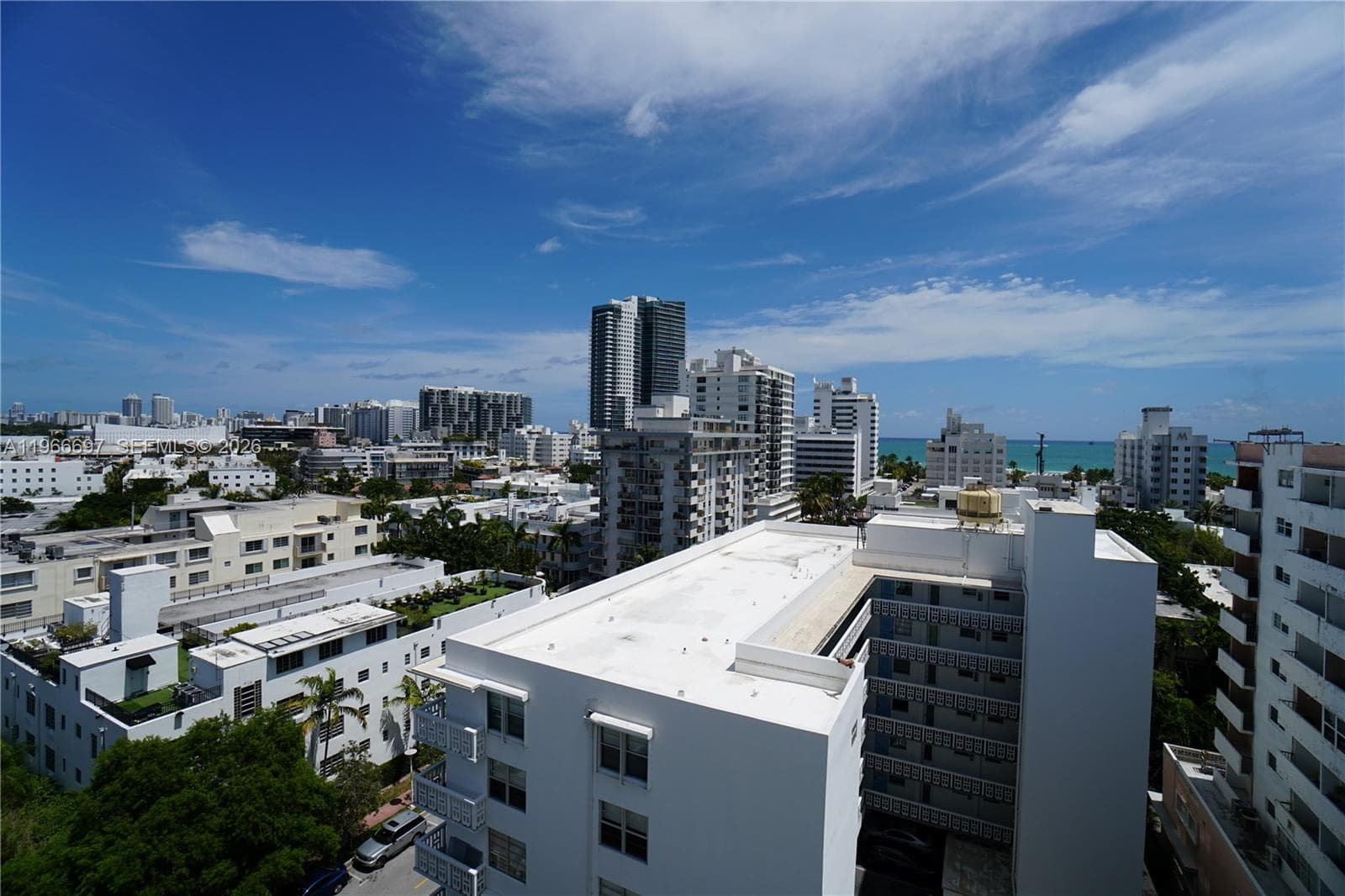 A11966697 — Miami Beach — 49