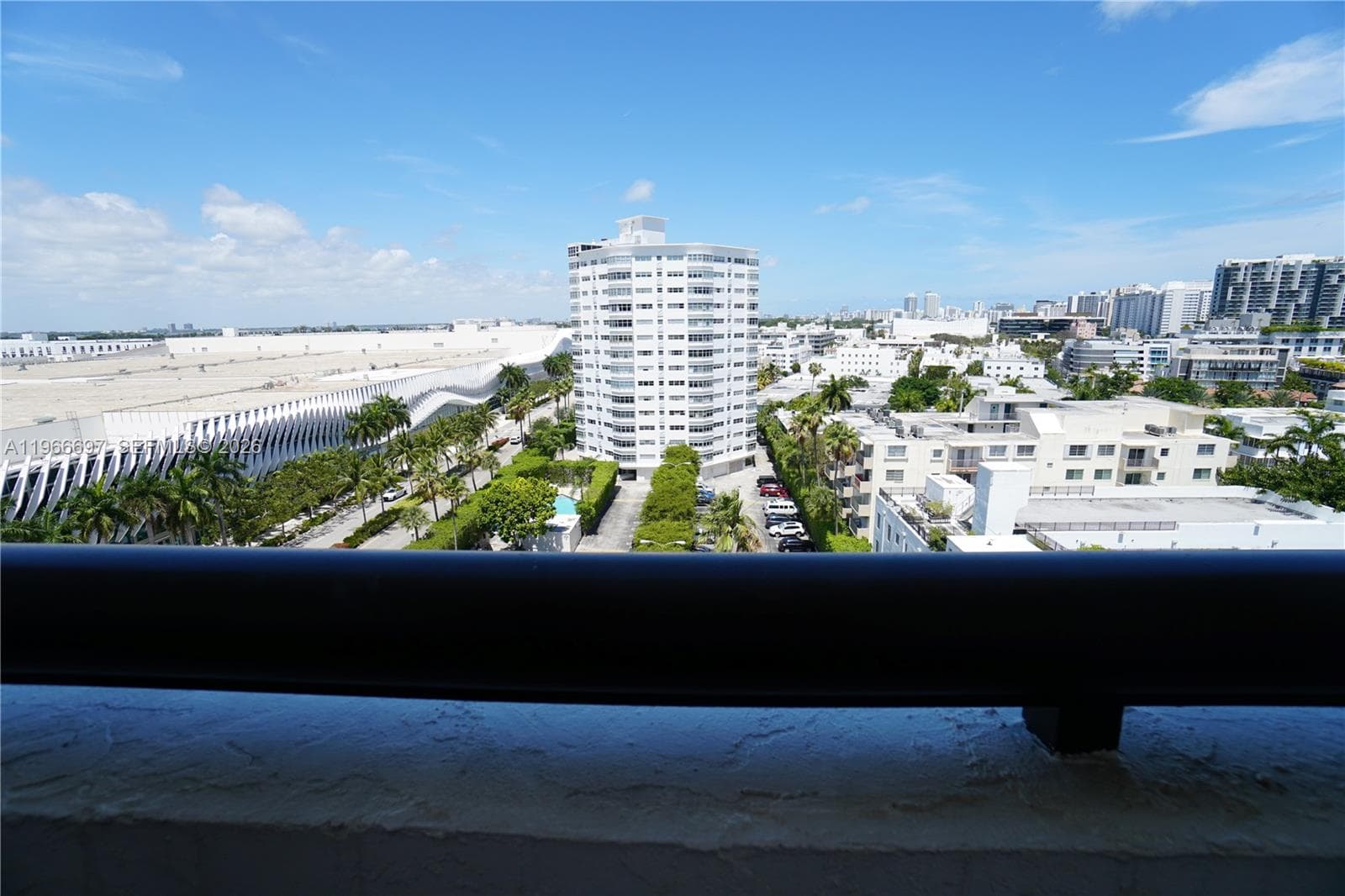 A11966697 — Miami Beach — 45