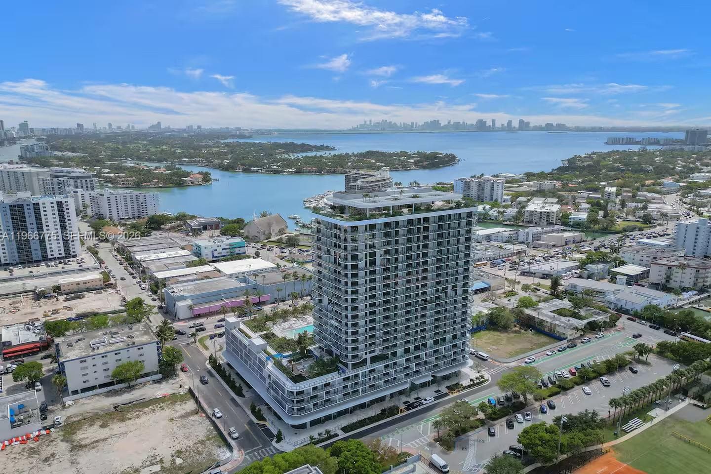 A11966775 — Miami Beach