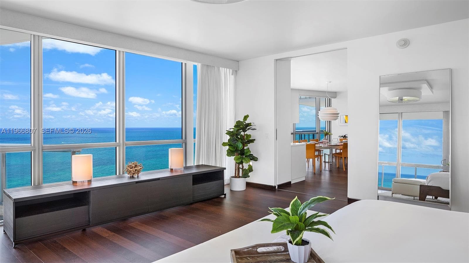 A11966807 — Miami Beach — 17