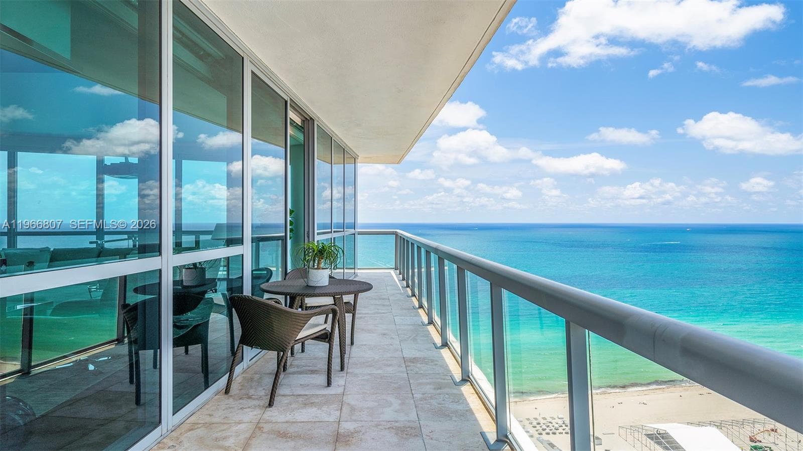 A11966807 — Miami Beach — 14