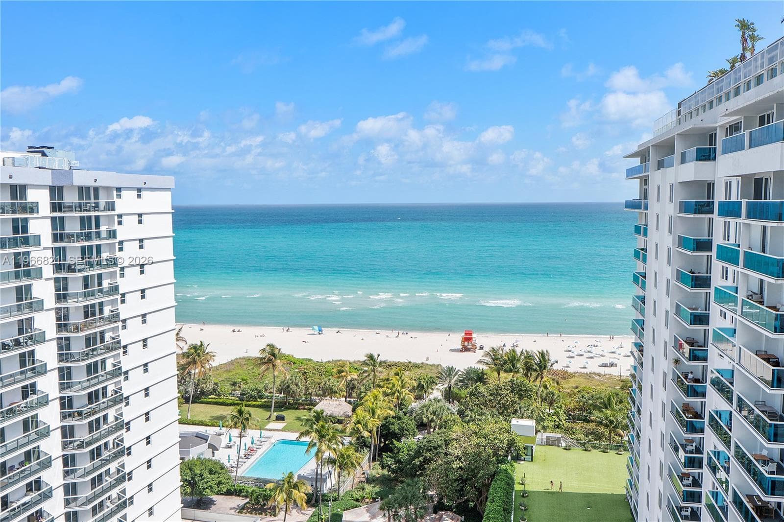 A11966821 — Miami Beach — 52