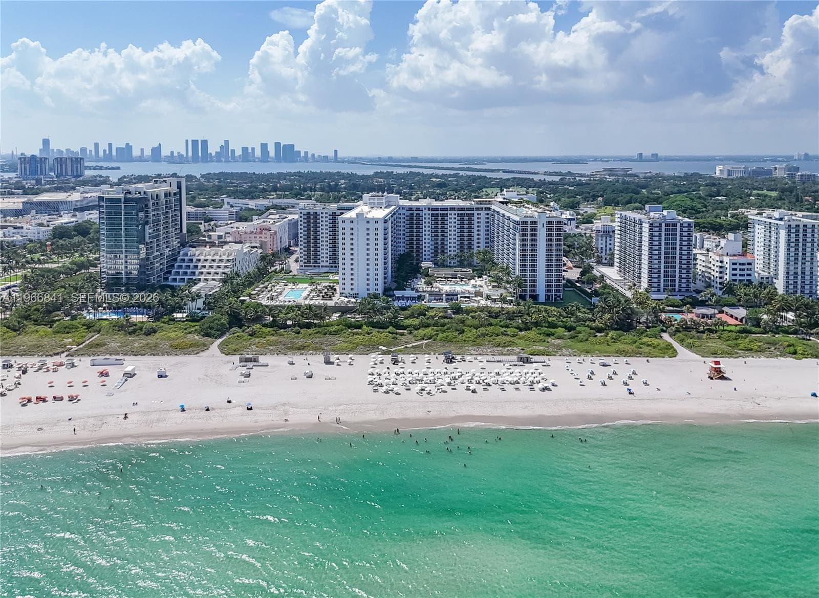 A11966841 — Miami Beach — 28