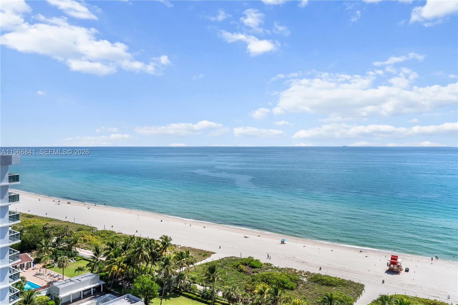 A11966841 — Miami Beach — 30