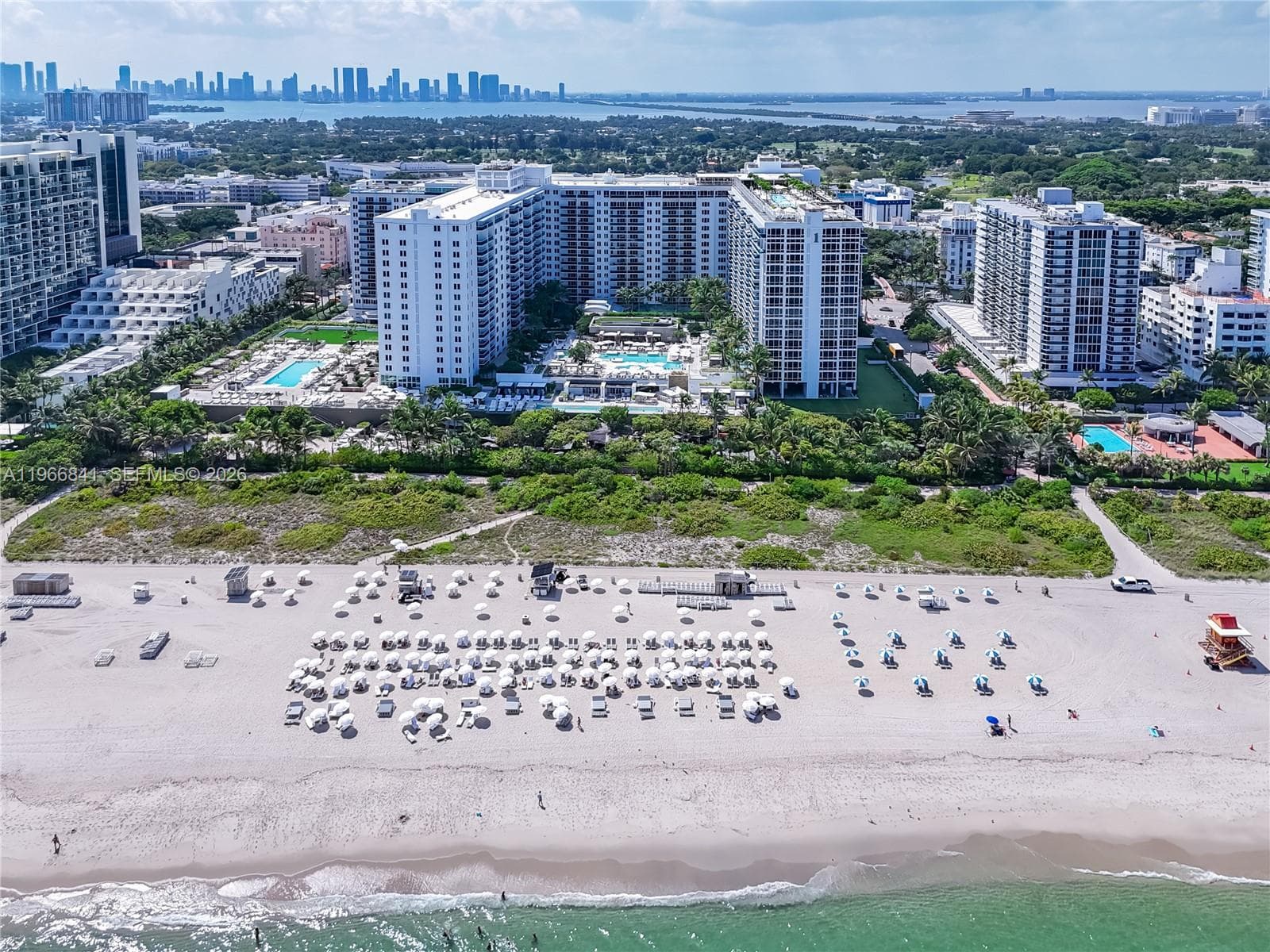A11966841 — Miami Beach — 25