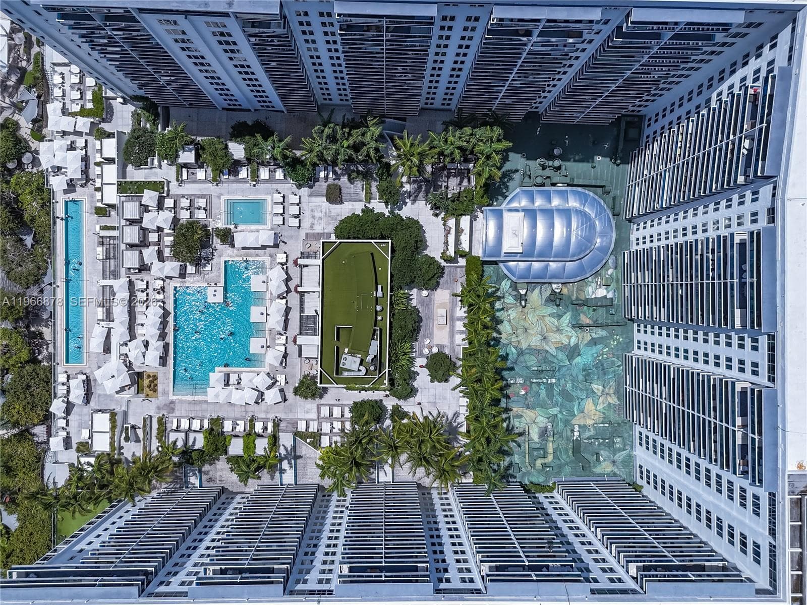A11966878 — Miami Beach — 29