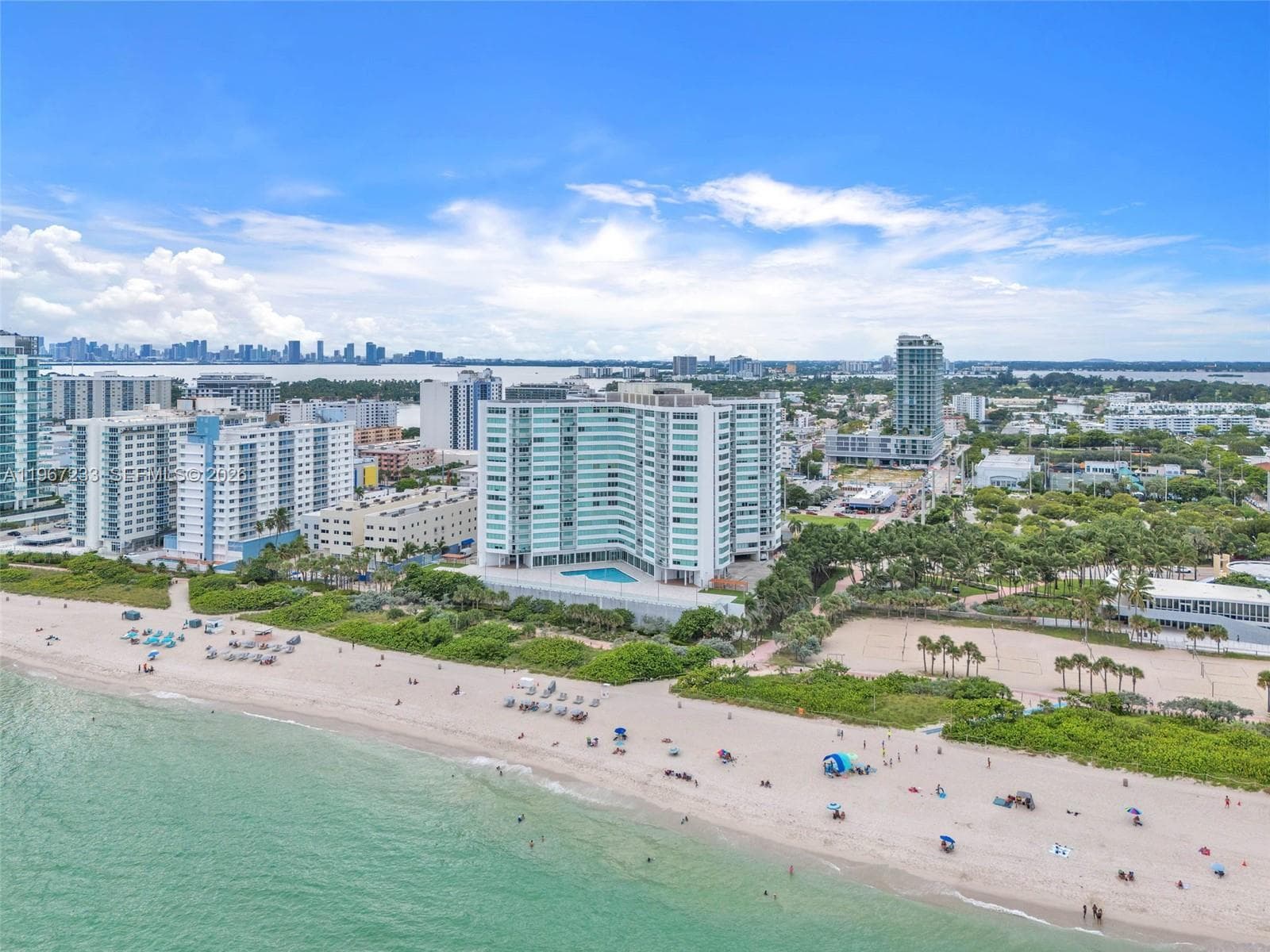 A11967233 — Miami Beach — 26