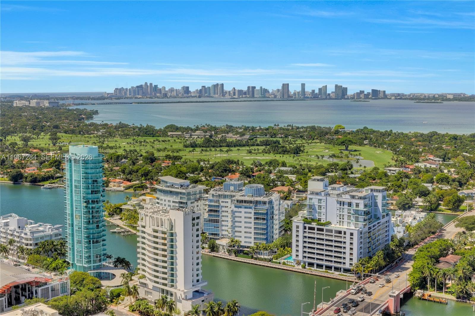 A11967284 — Miami Beach — 19