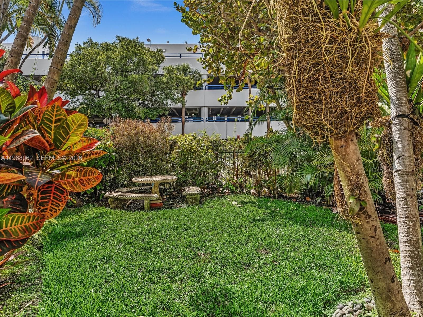A11968062 — Miami Beach — 5