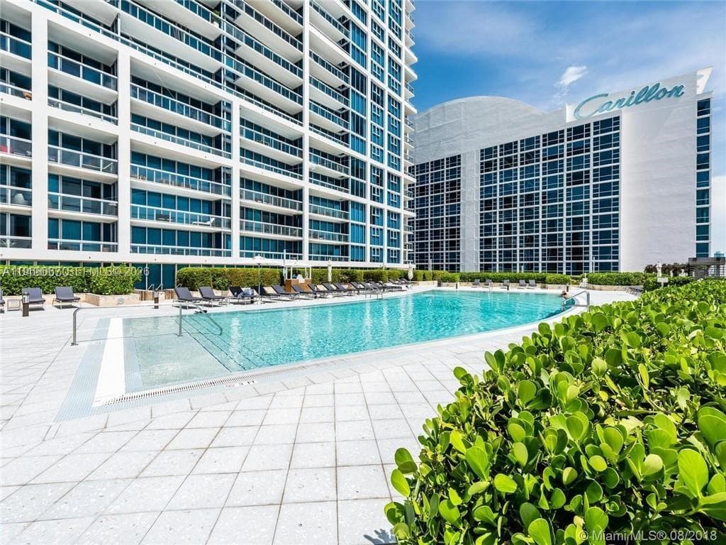 A11968067 — Miami Beach — 45