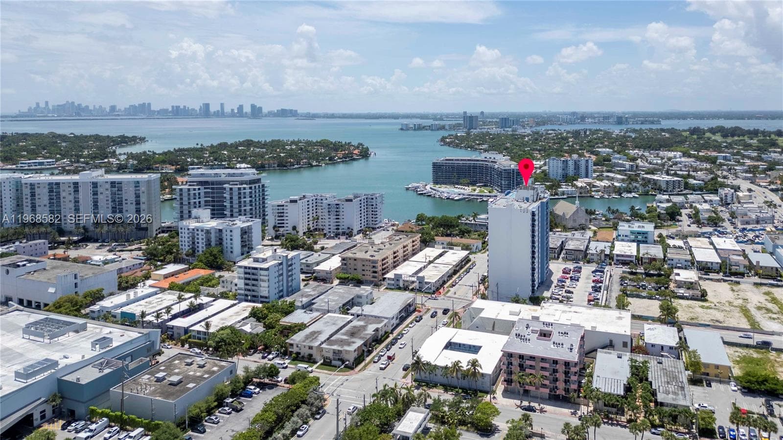 A11968582 — Miami Beach