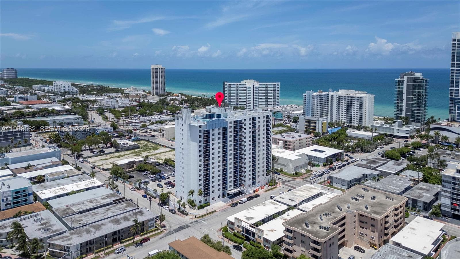 A11968582 — Miami Beach — 19