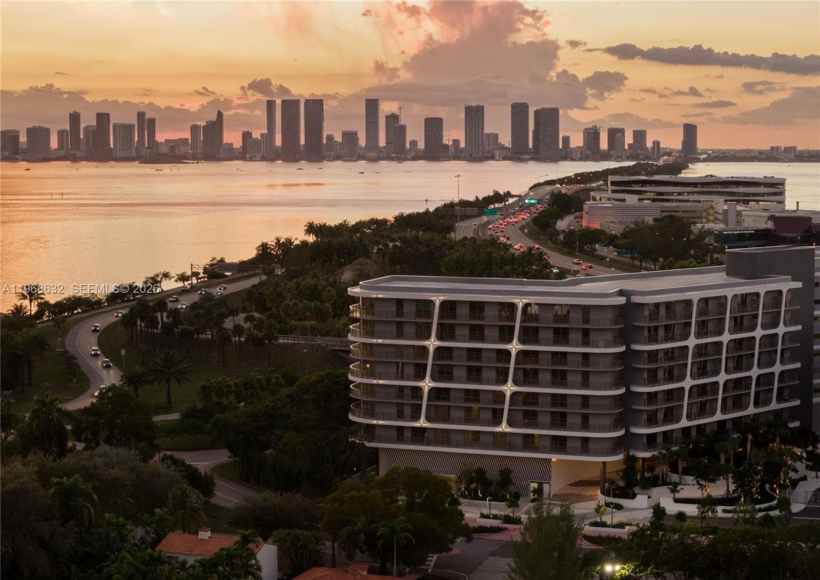 A11968632 — Miami Beach — 24