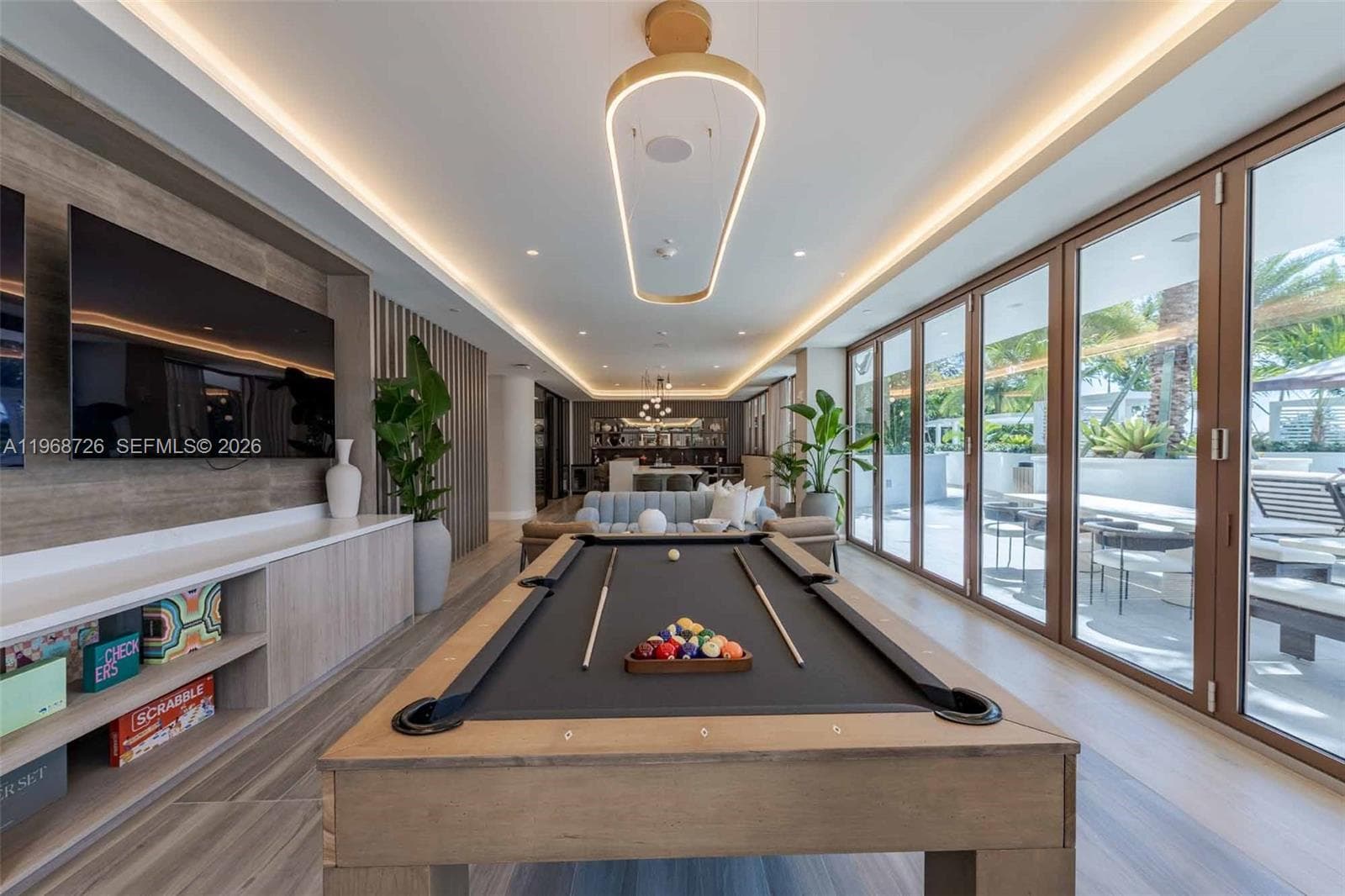 A11968726 — Miami Beach — 13