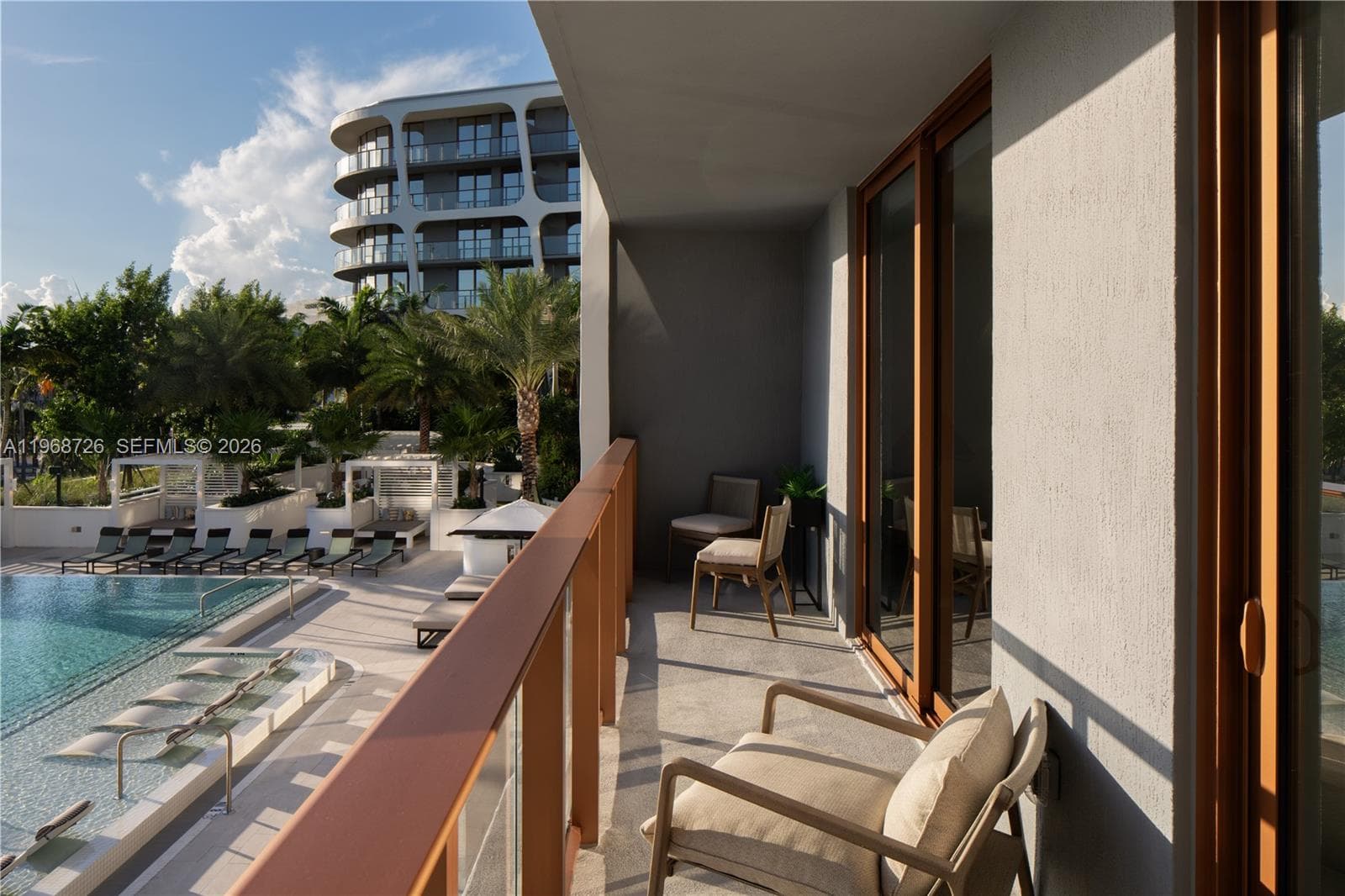 A11968726 — Miami Beach — 41