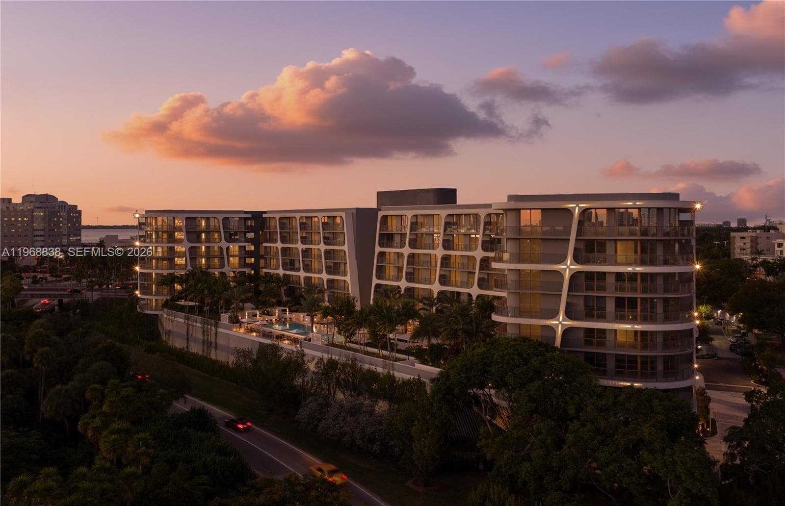A11968838 — Miami Beach — 6