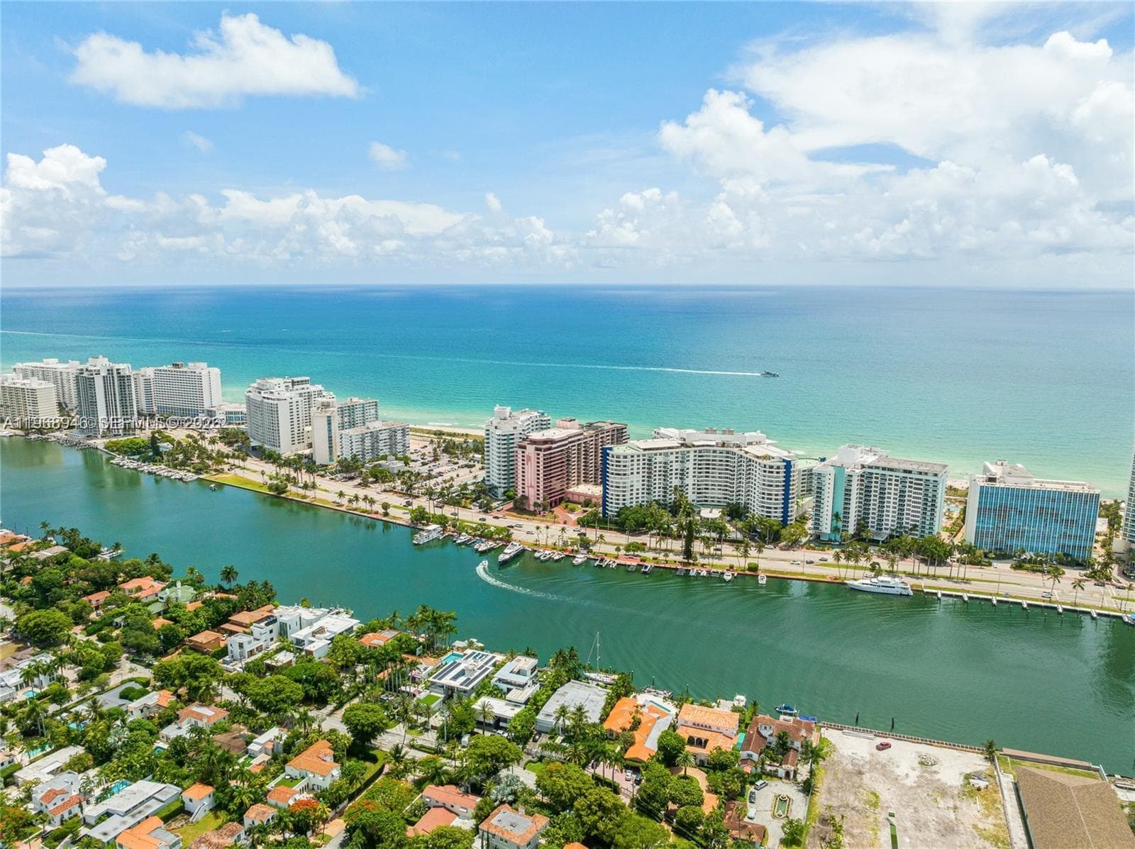 A11968946 — Miami Beach — 43