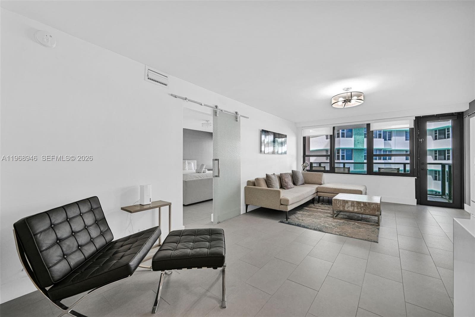 A11968946 — Miami Beach — 5