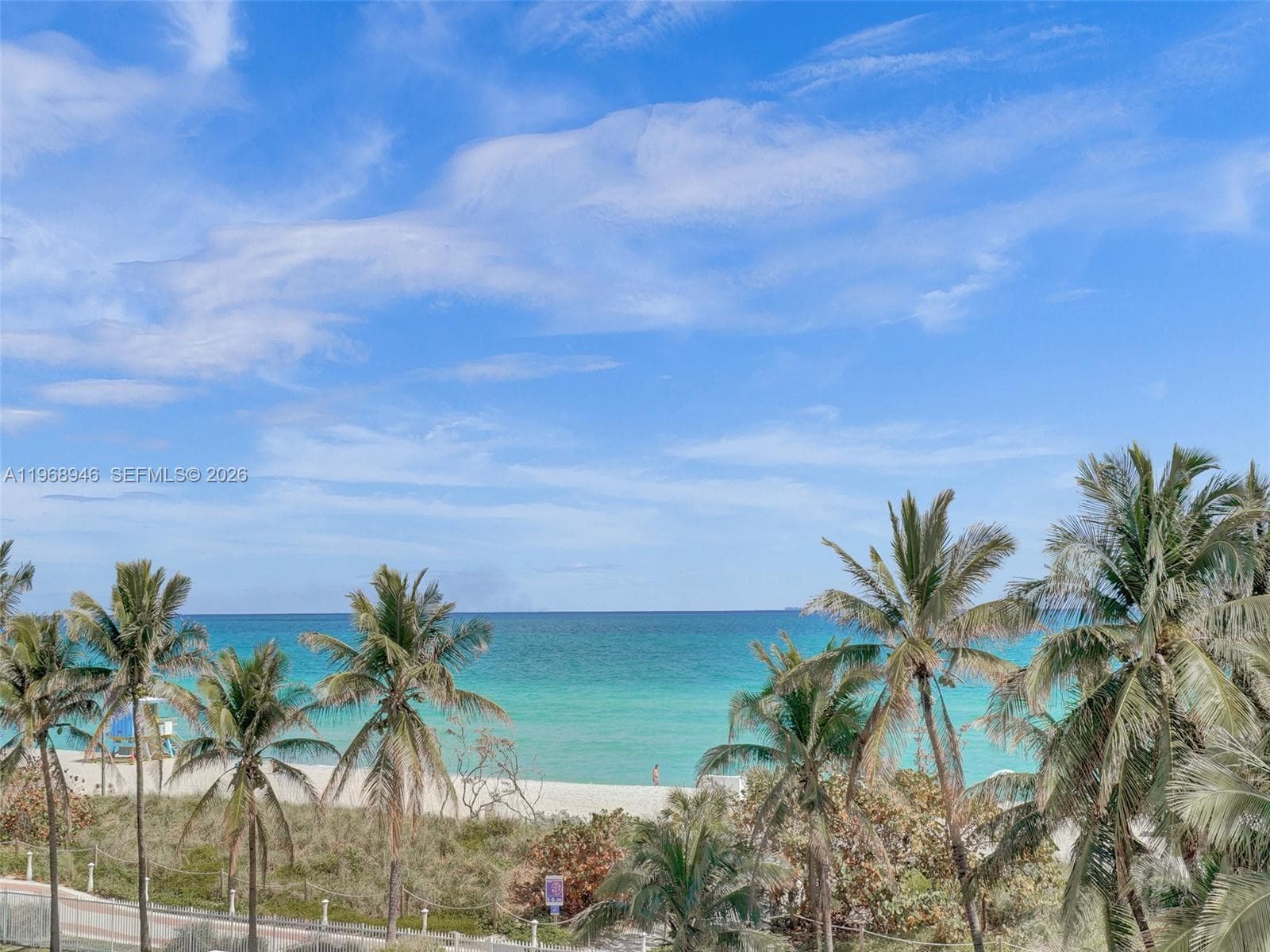 A11968946 — Miami Beach — 40