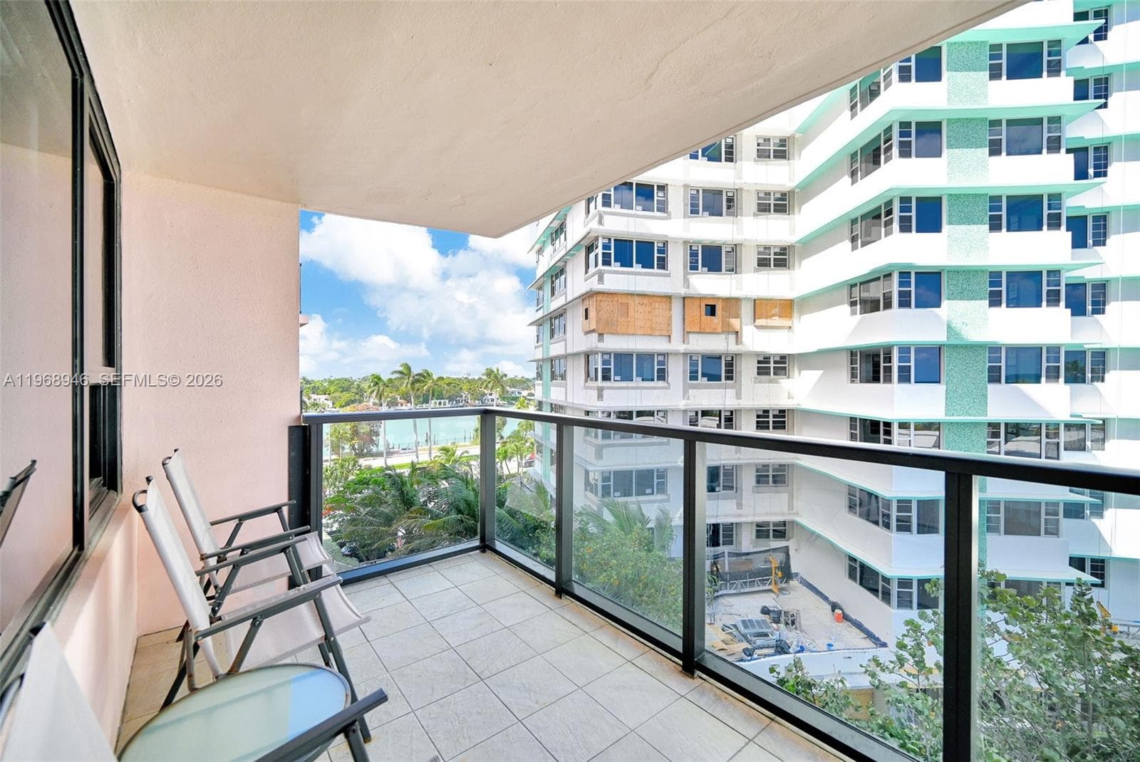 A11968946 — Miami Beach — 35