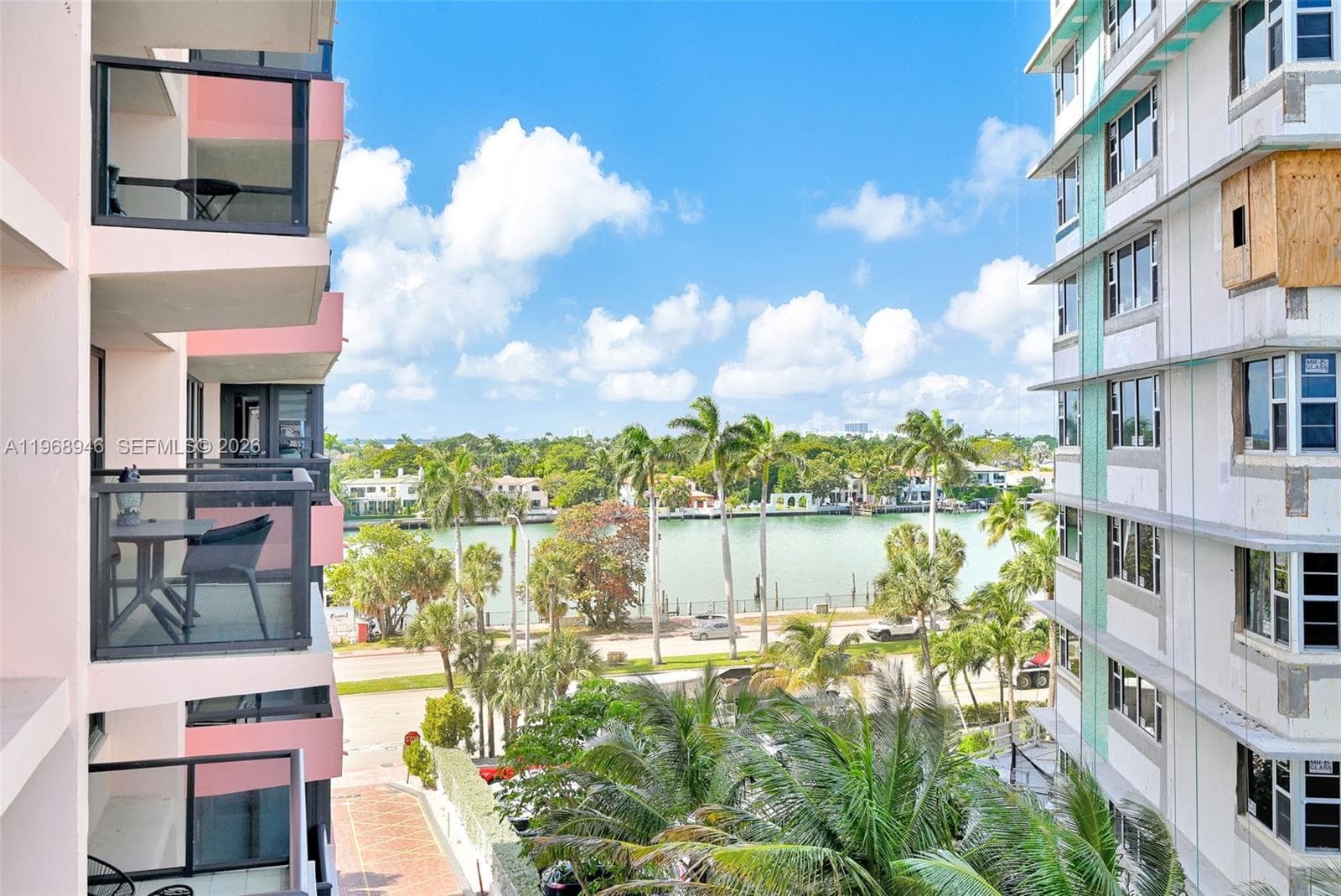 A11968946 — Miami Beach — 4