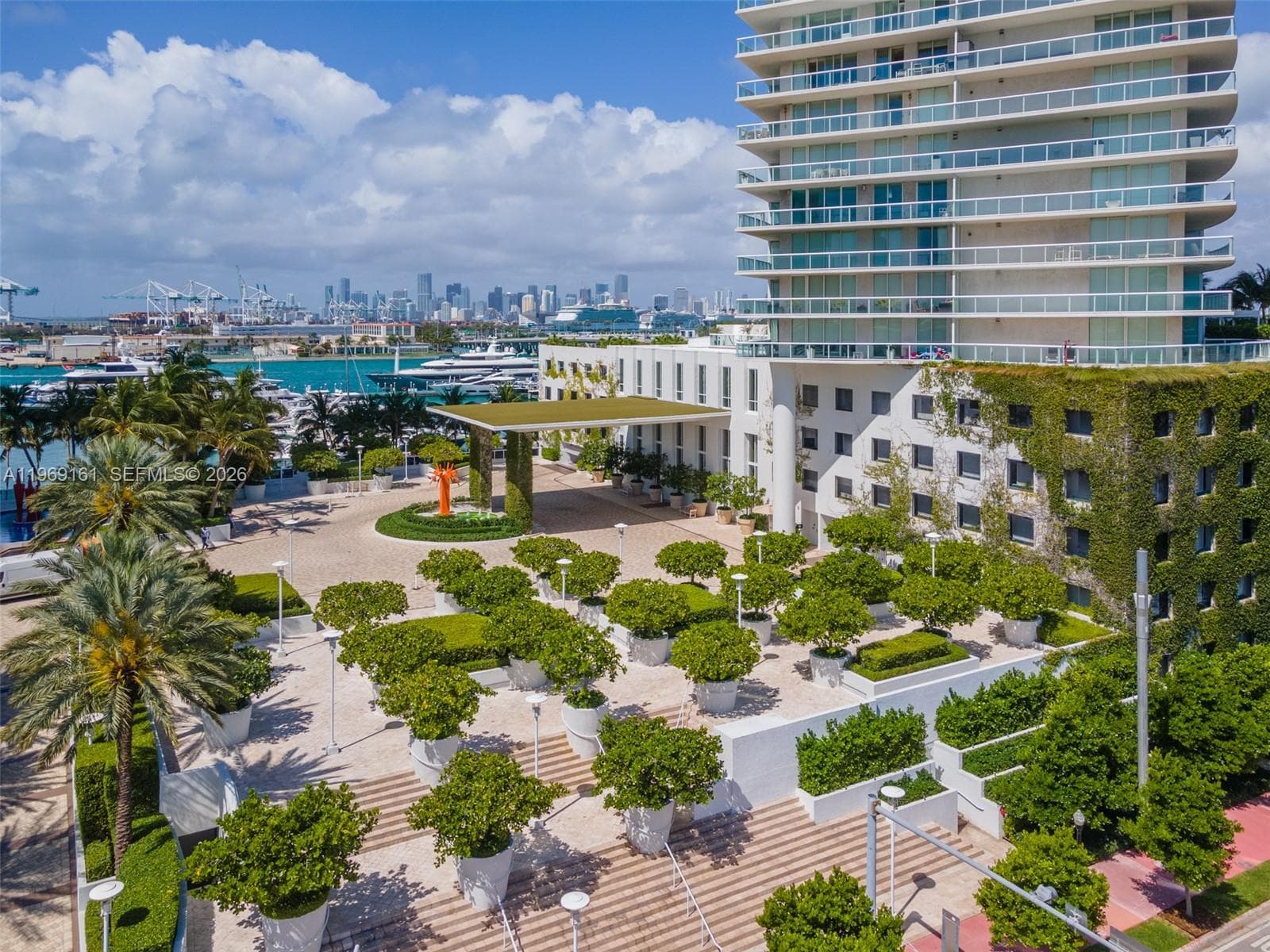 A11969161 — Miami Beach — 38