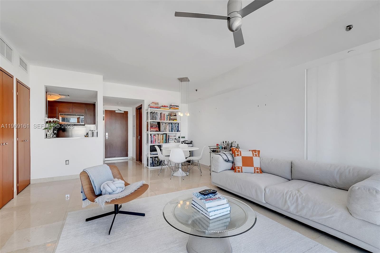 A11969161 — Miami Beach — 4