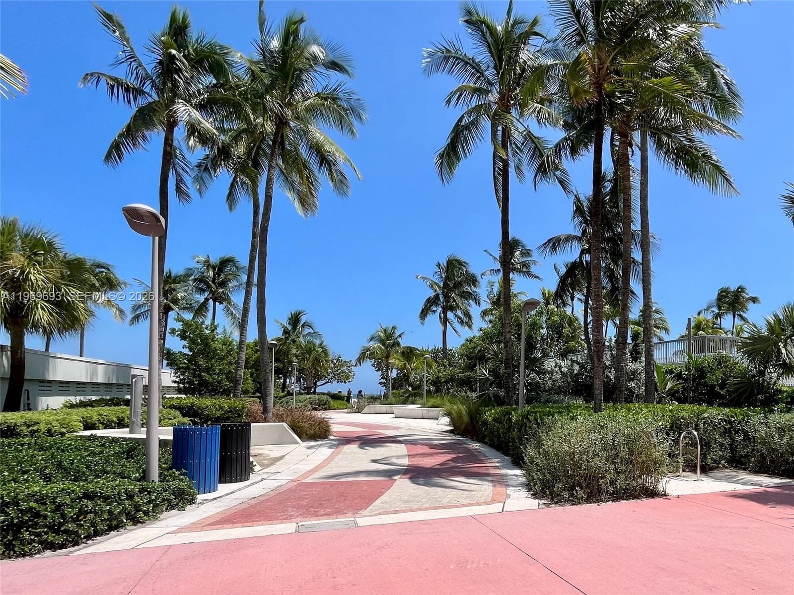 A11969693 — Miami Beach — 21
