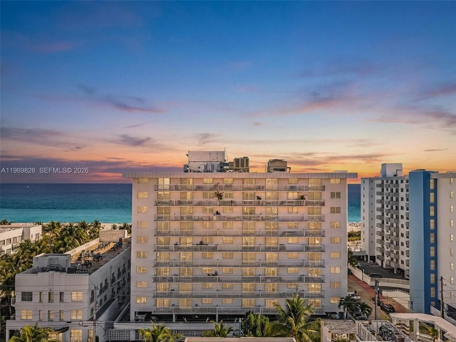 A11969826 — Miami Beach — 26