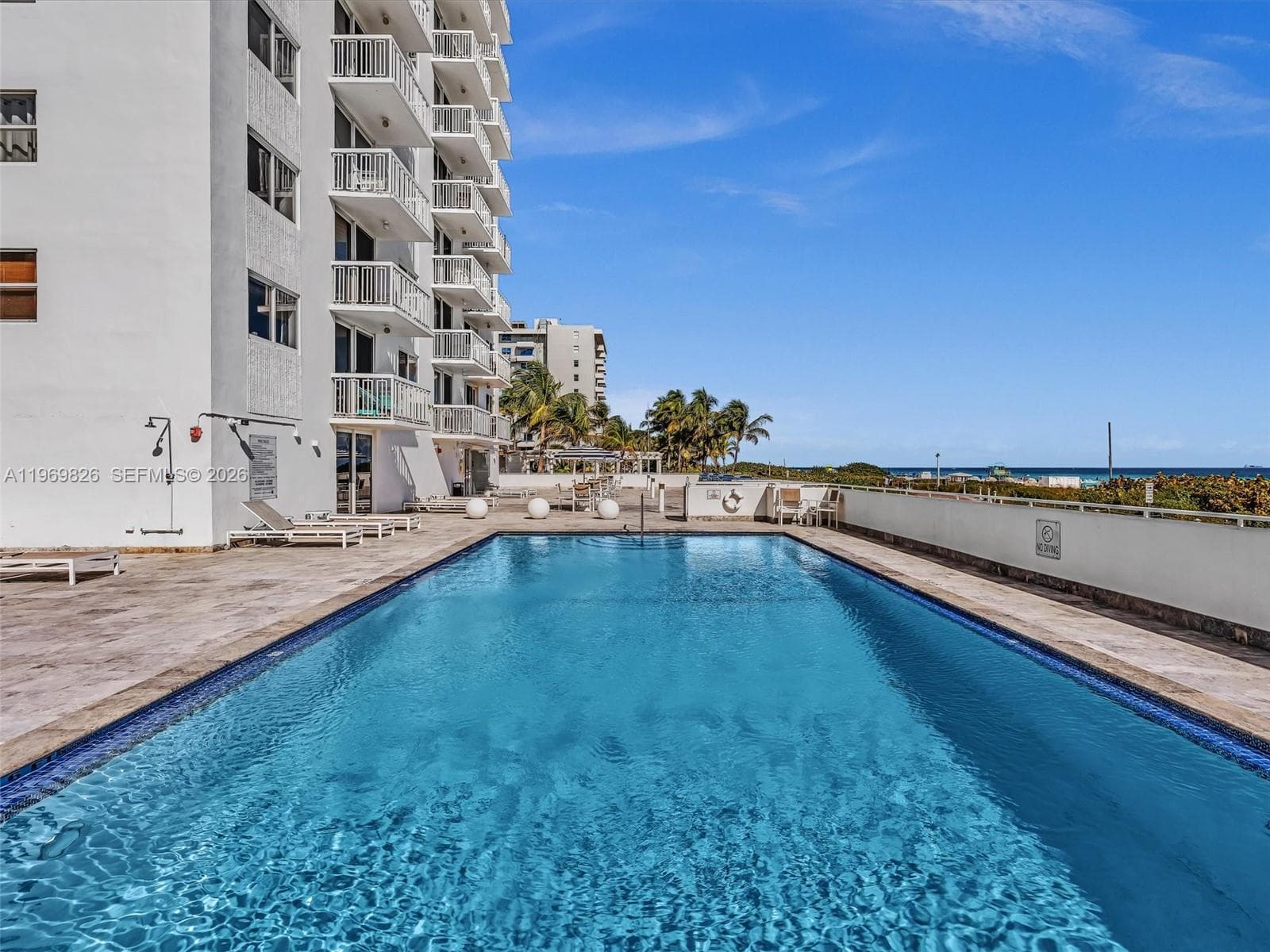 A11969826 — Miami Beach — 20