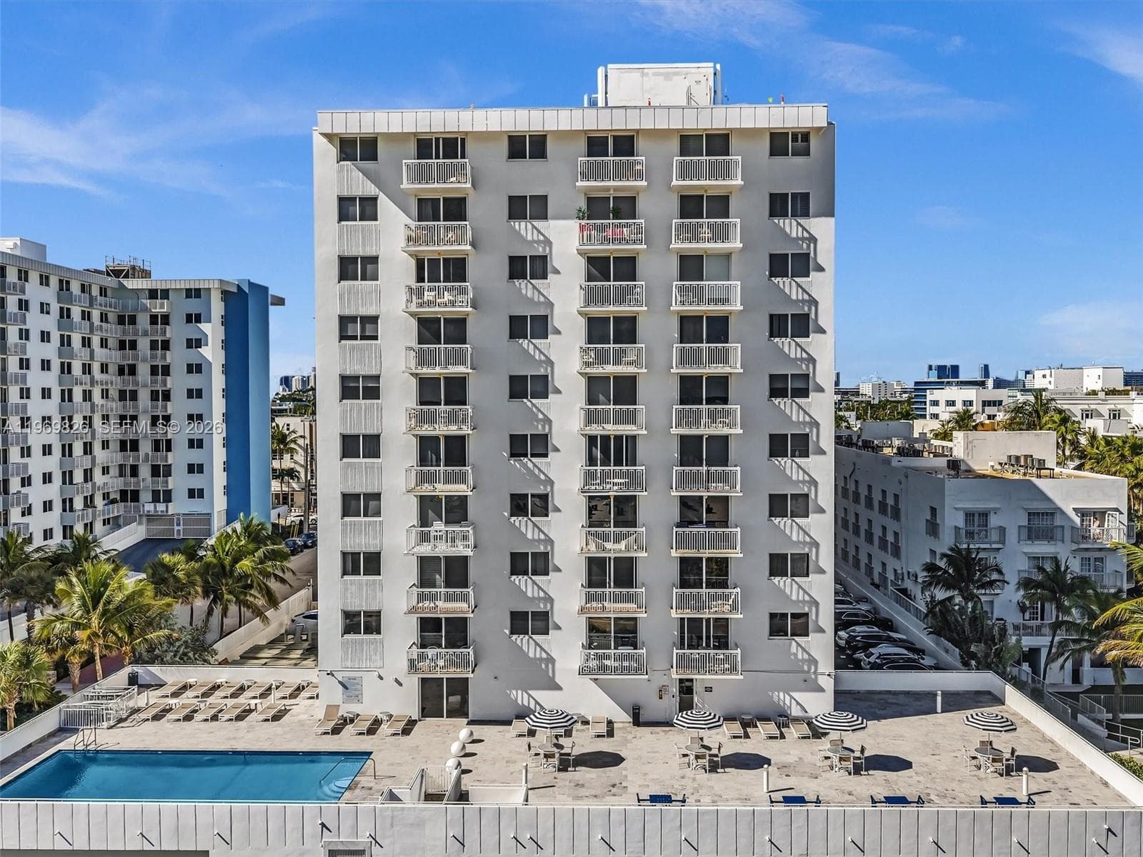 A11969826 — Miami Beach — 31
