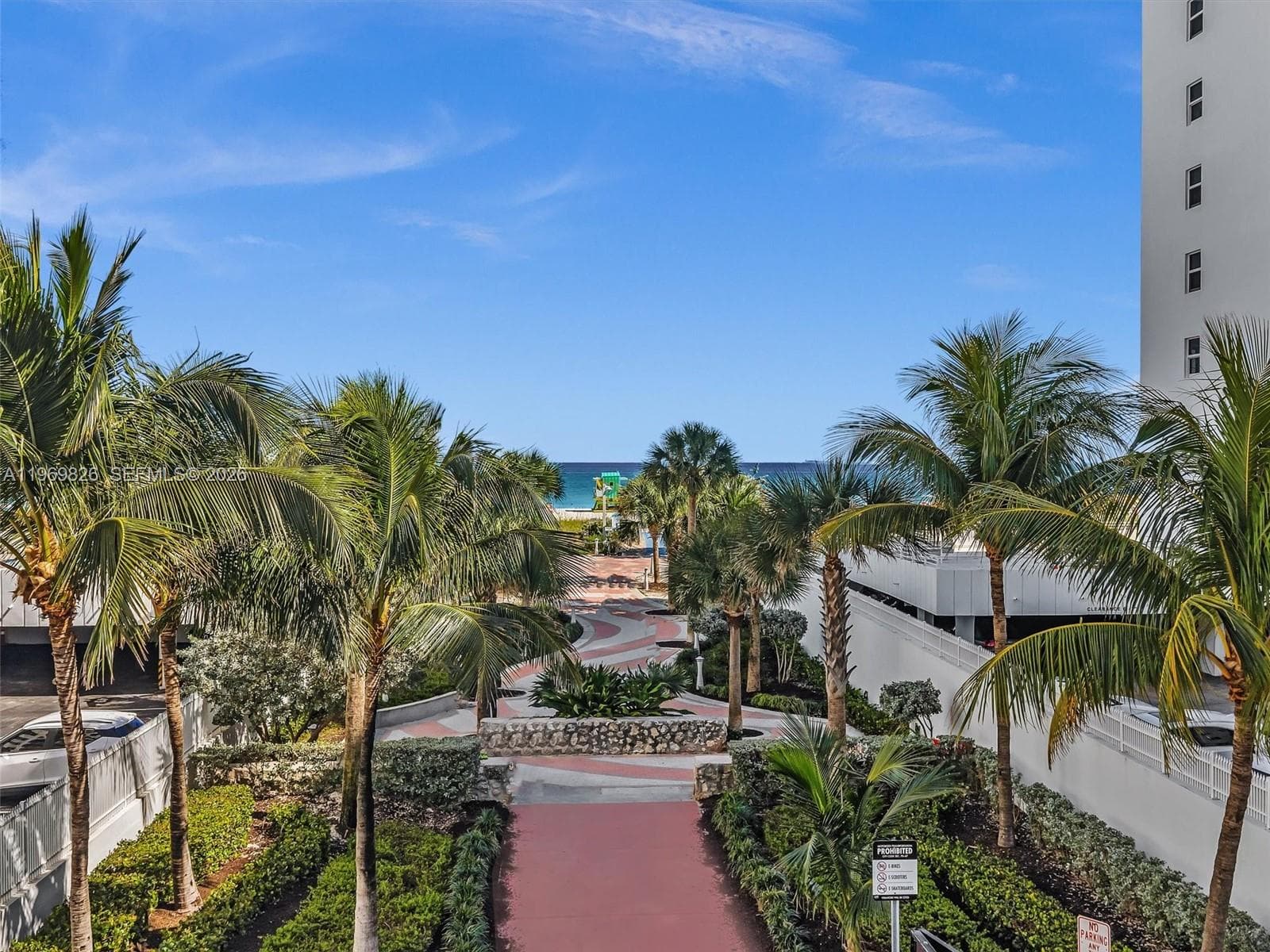 A11969826 — Miami Beach — 29