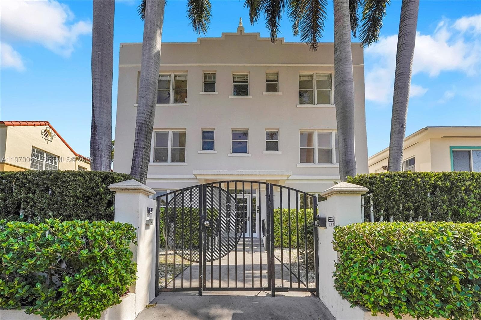 A11970060 — Miami Beach
