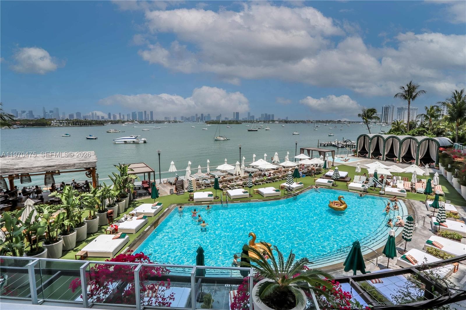 A11970475 — Miami Beach — 16