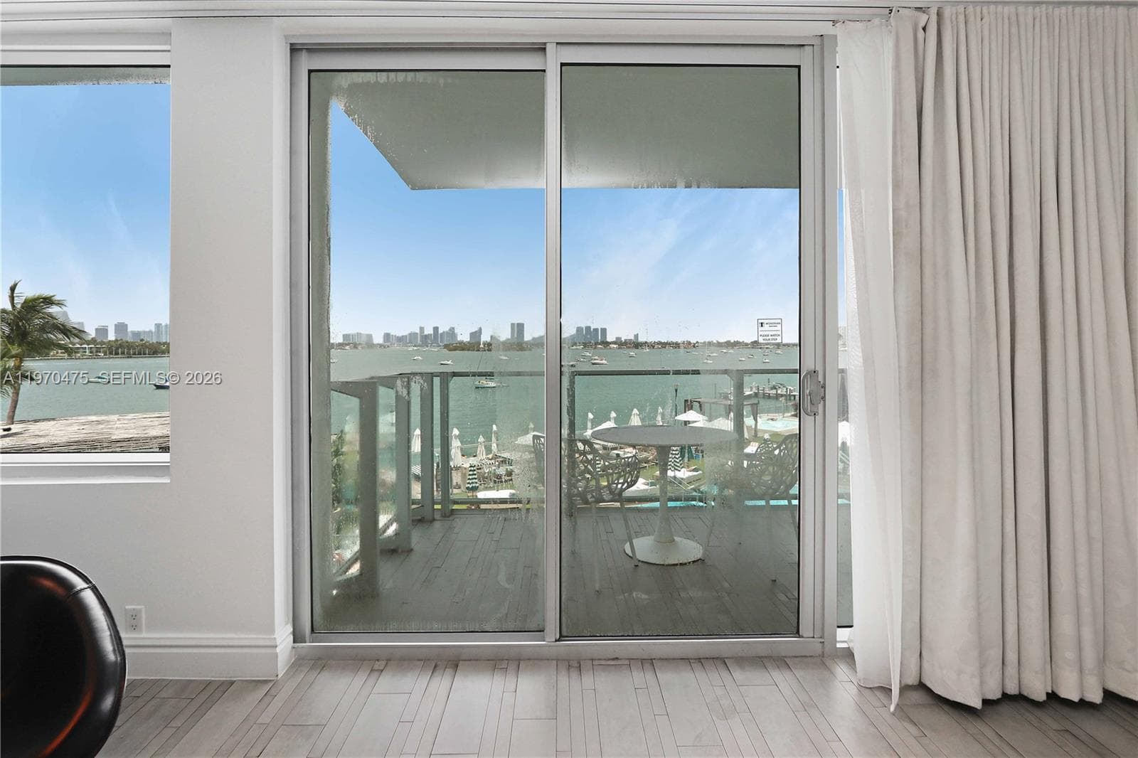 A11970475 — Miami Beach — 22