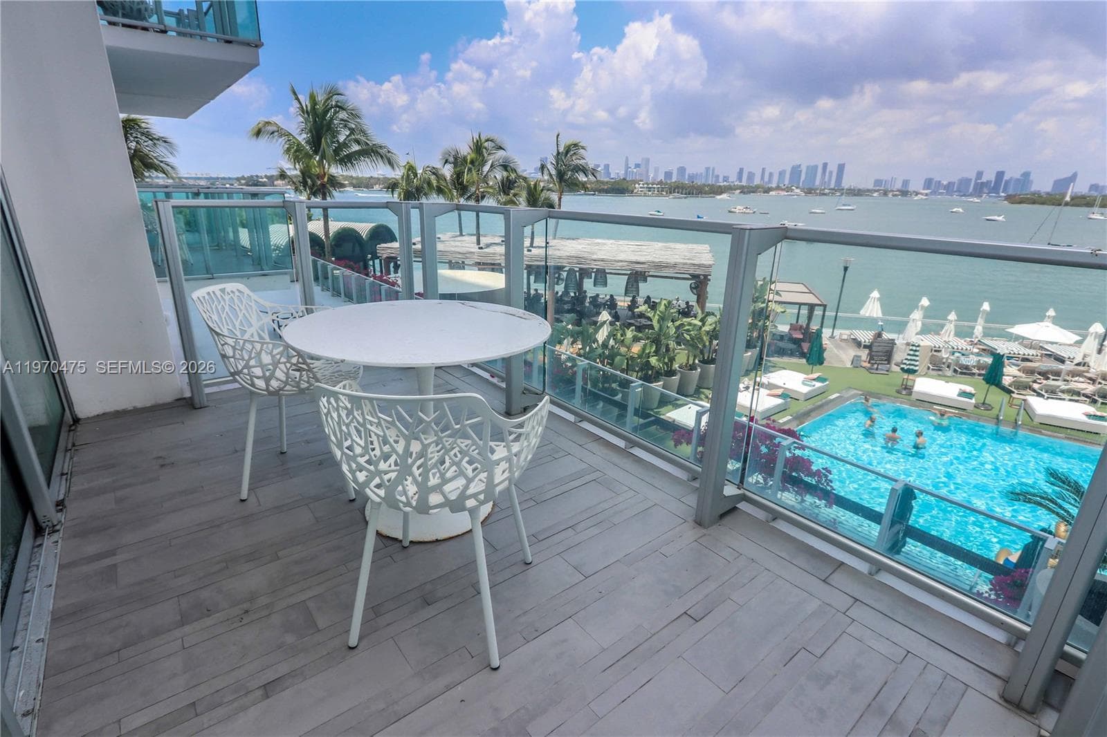 A11970475 — Miami Beach — 18