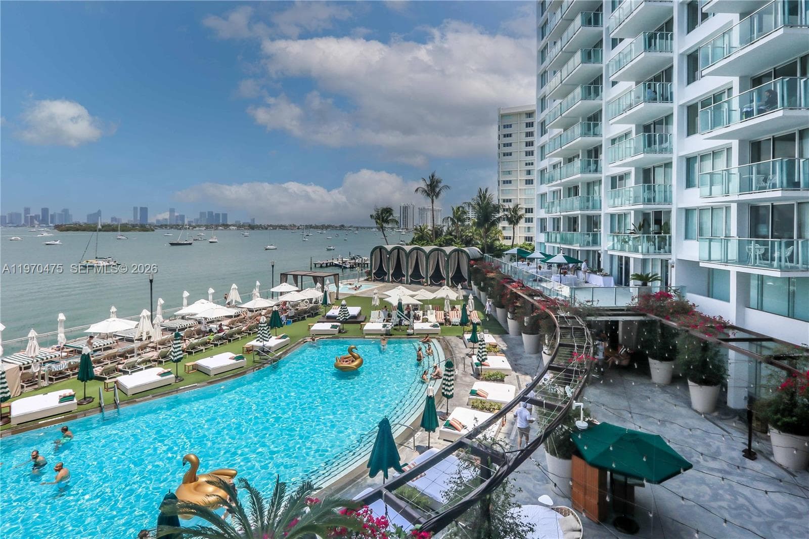 A11970475 — Miami Beach — 15