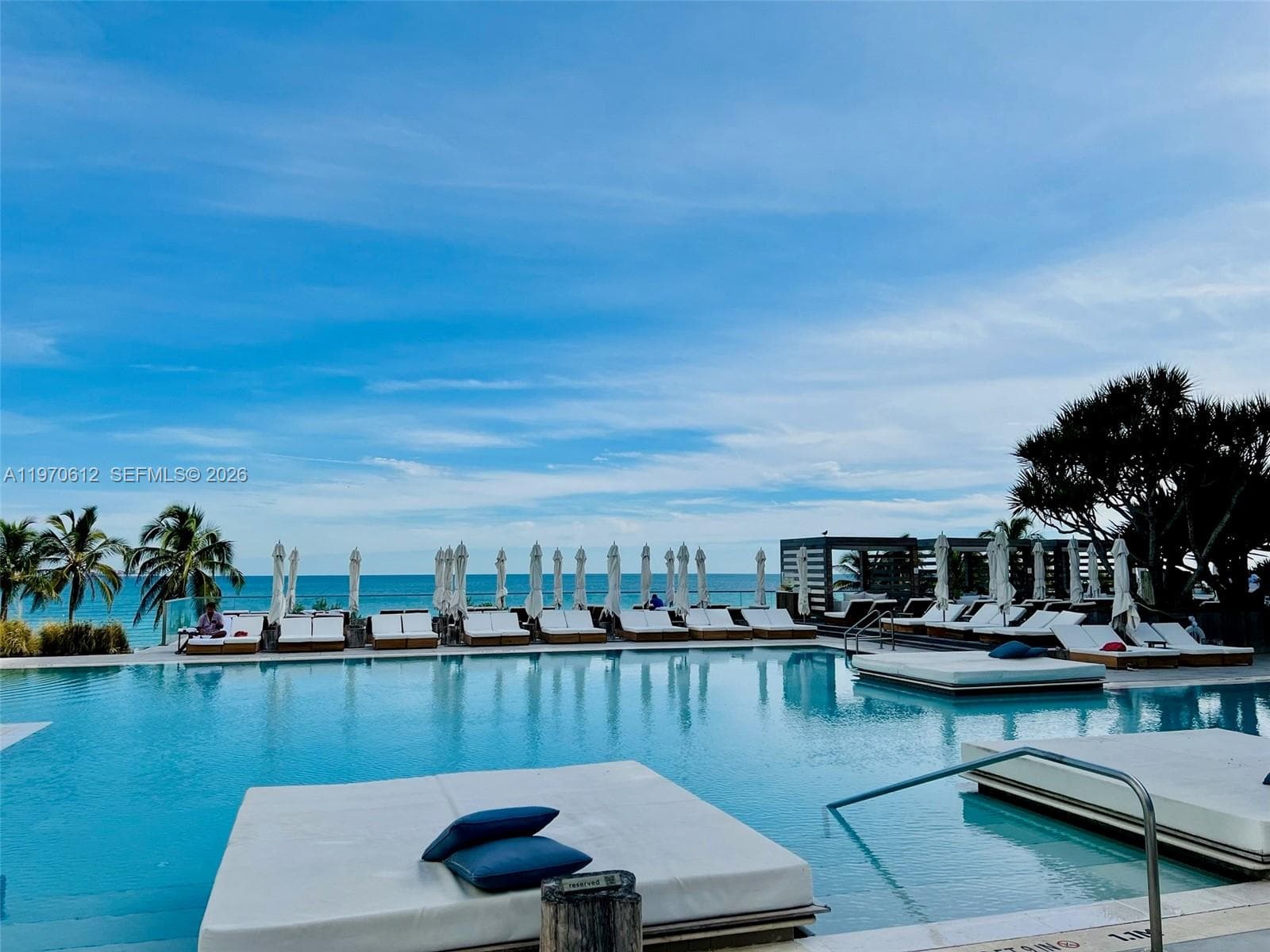 A11970612 — Miami Beach — 22