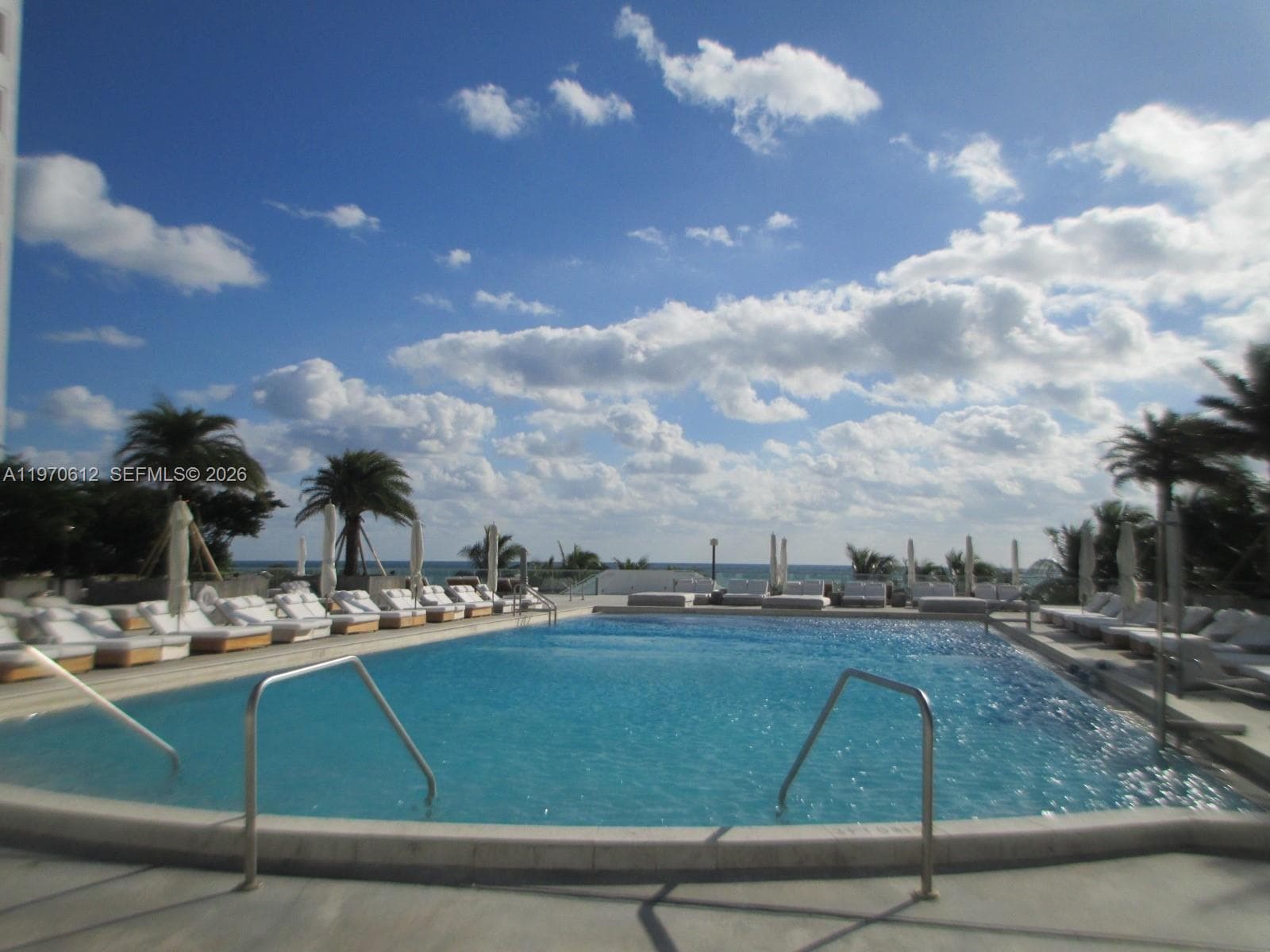 A11970612 — Miami Beach — 30