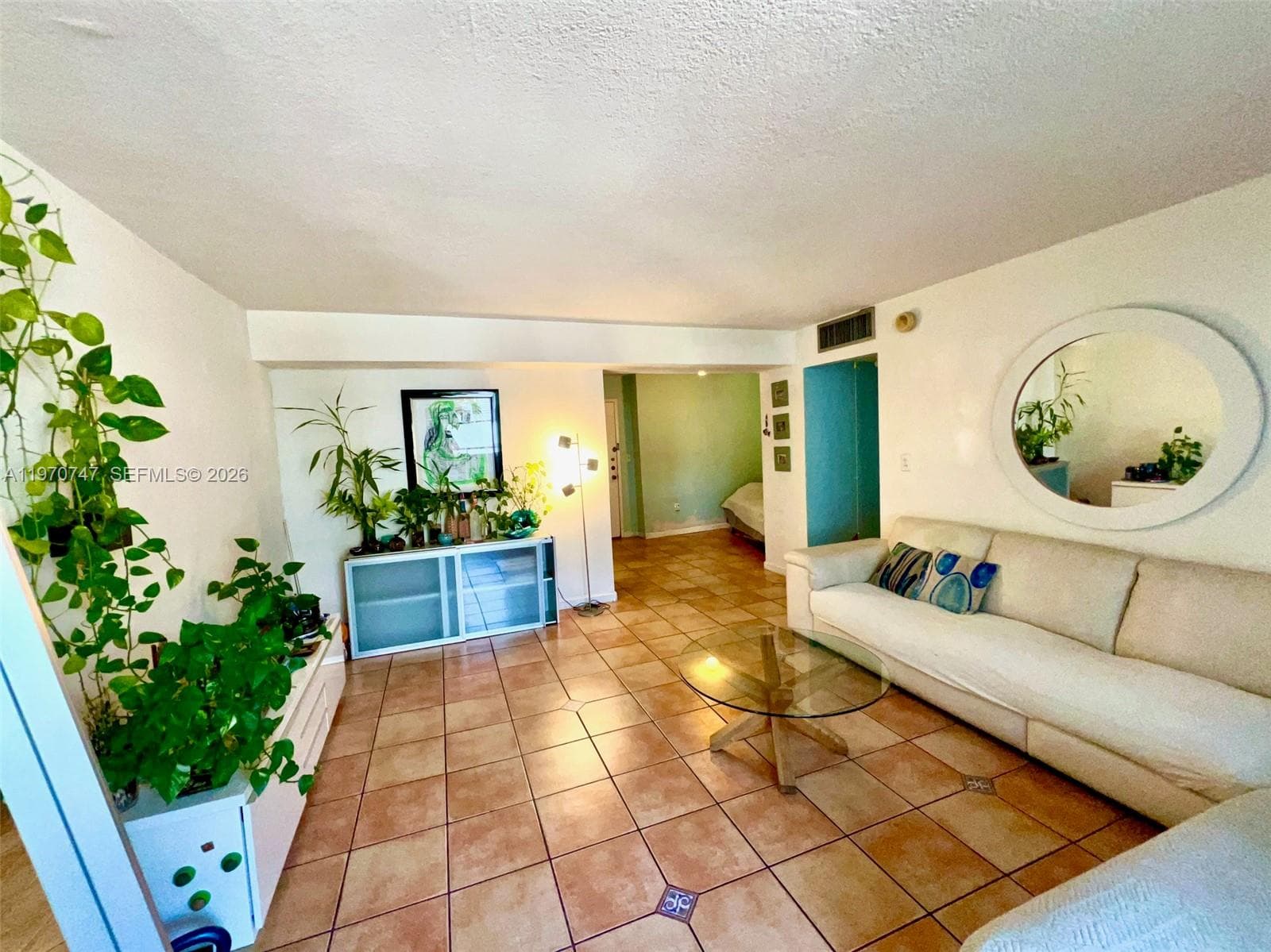 A11970747 — Miami Beach — 7